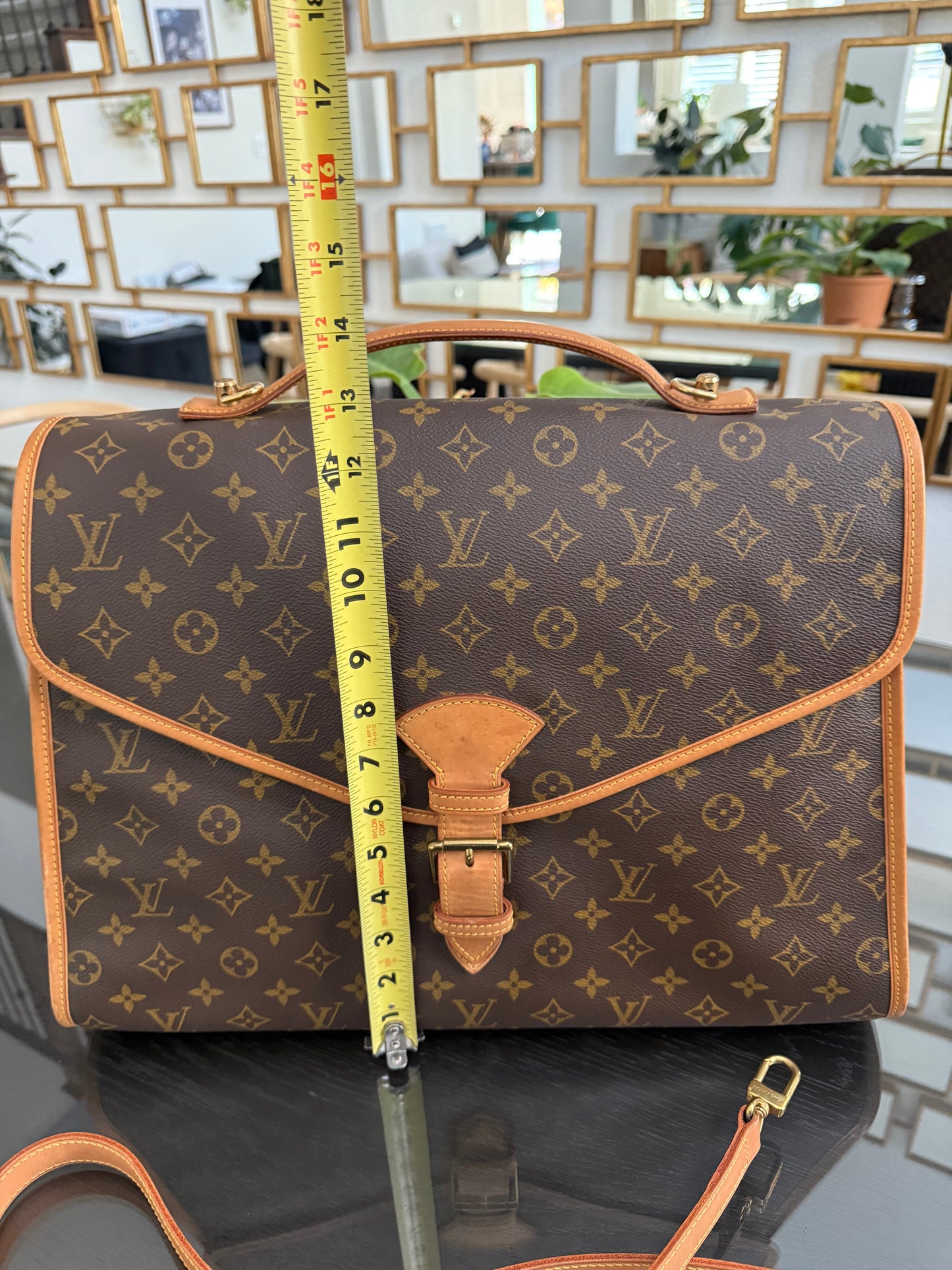 Beverly GM Satchel Crossbody - 📅 Year: 1991