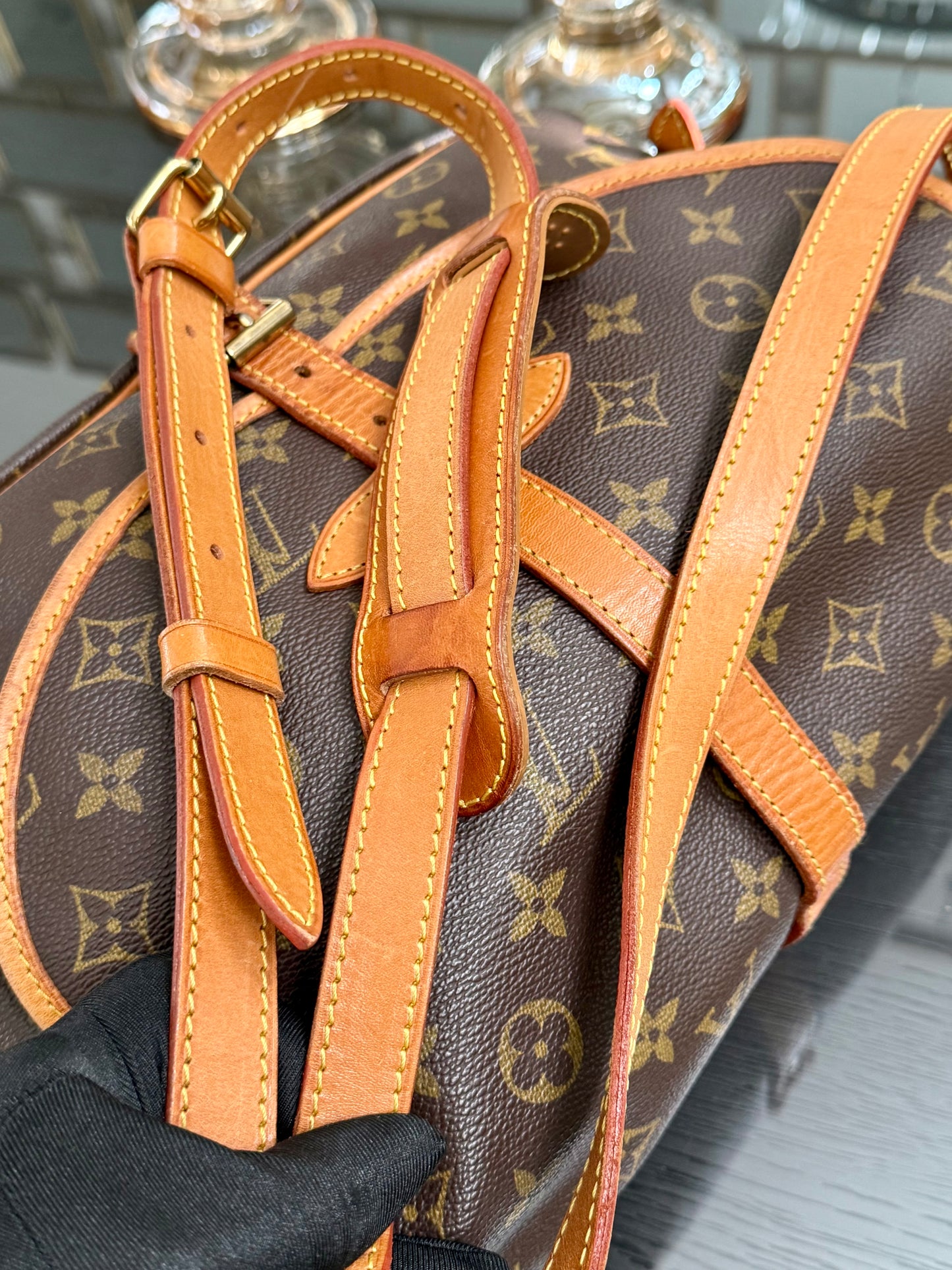 Saumur 30 Crossbody -Year: 1994