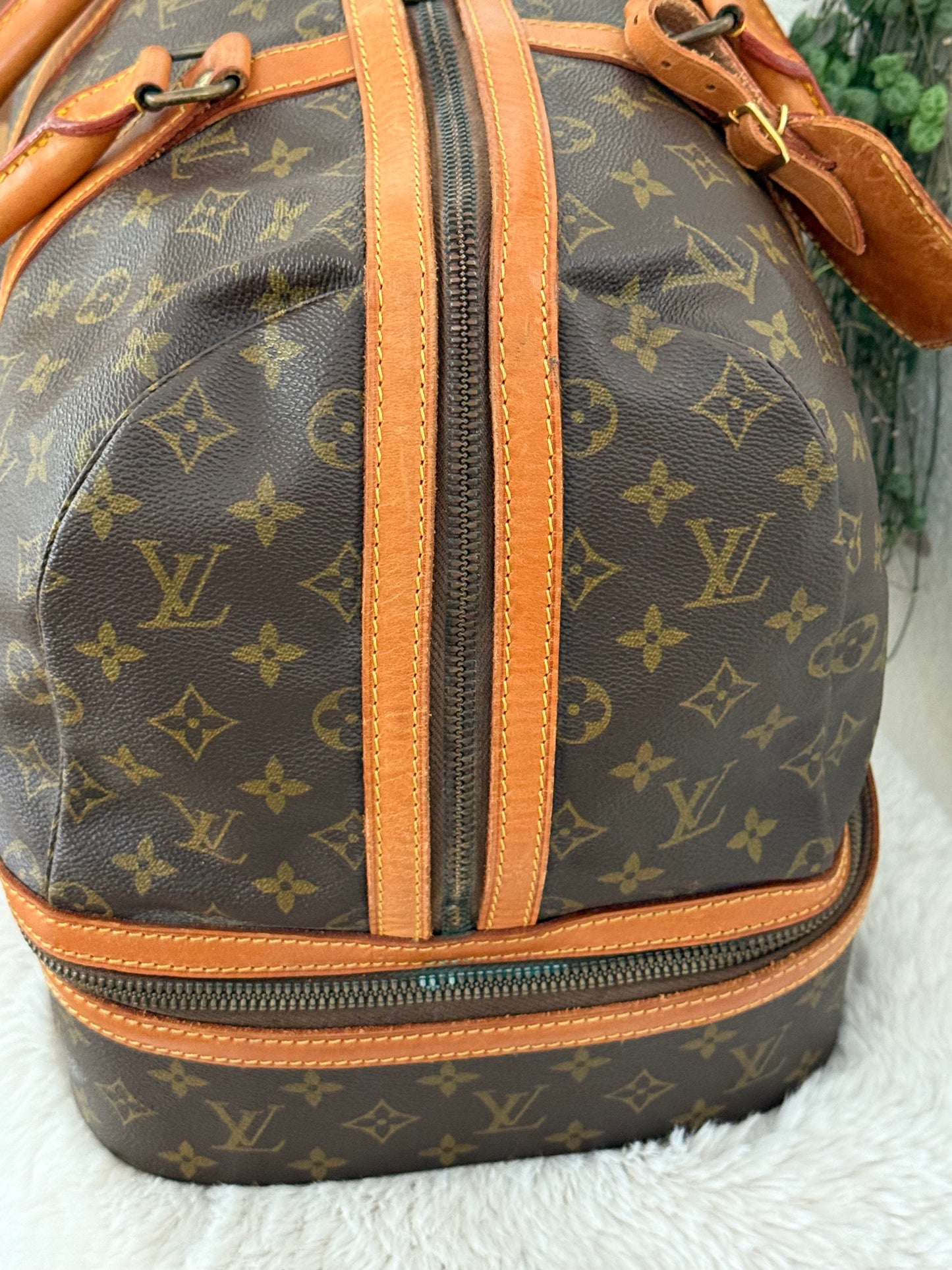Sac Sport -๐๏ธ Year: Circa 80โs