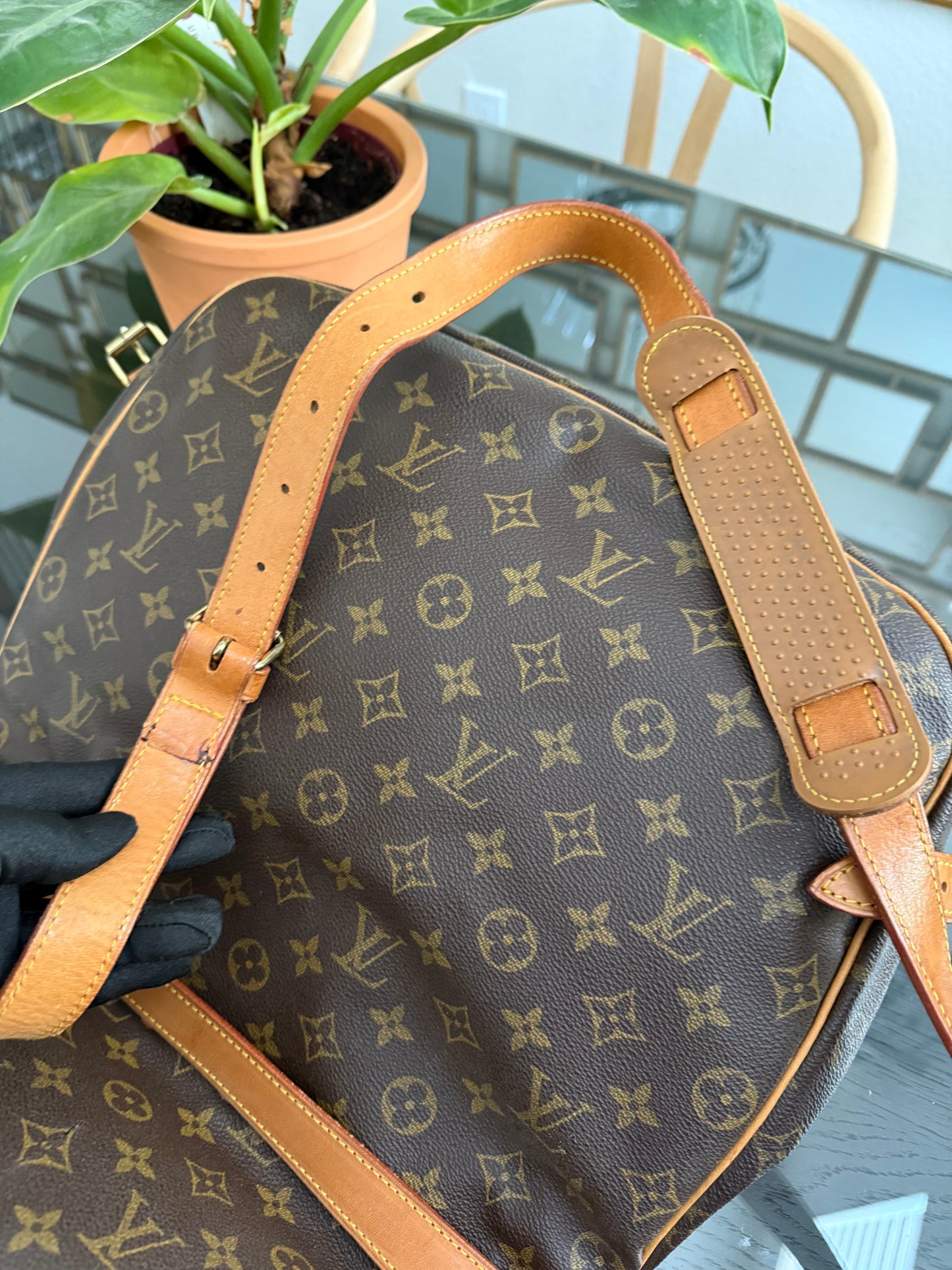 Saumur 35 Crossbody -๐๏ธ Year: 1992