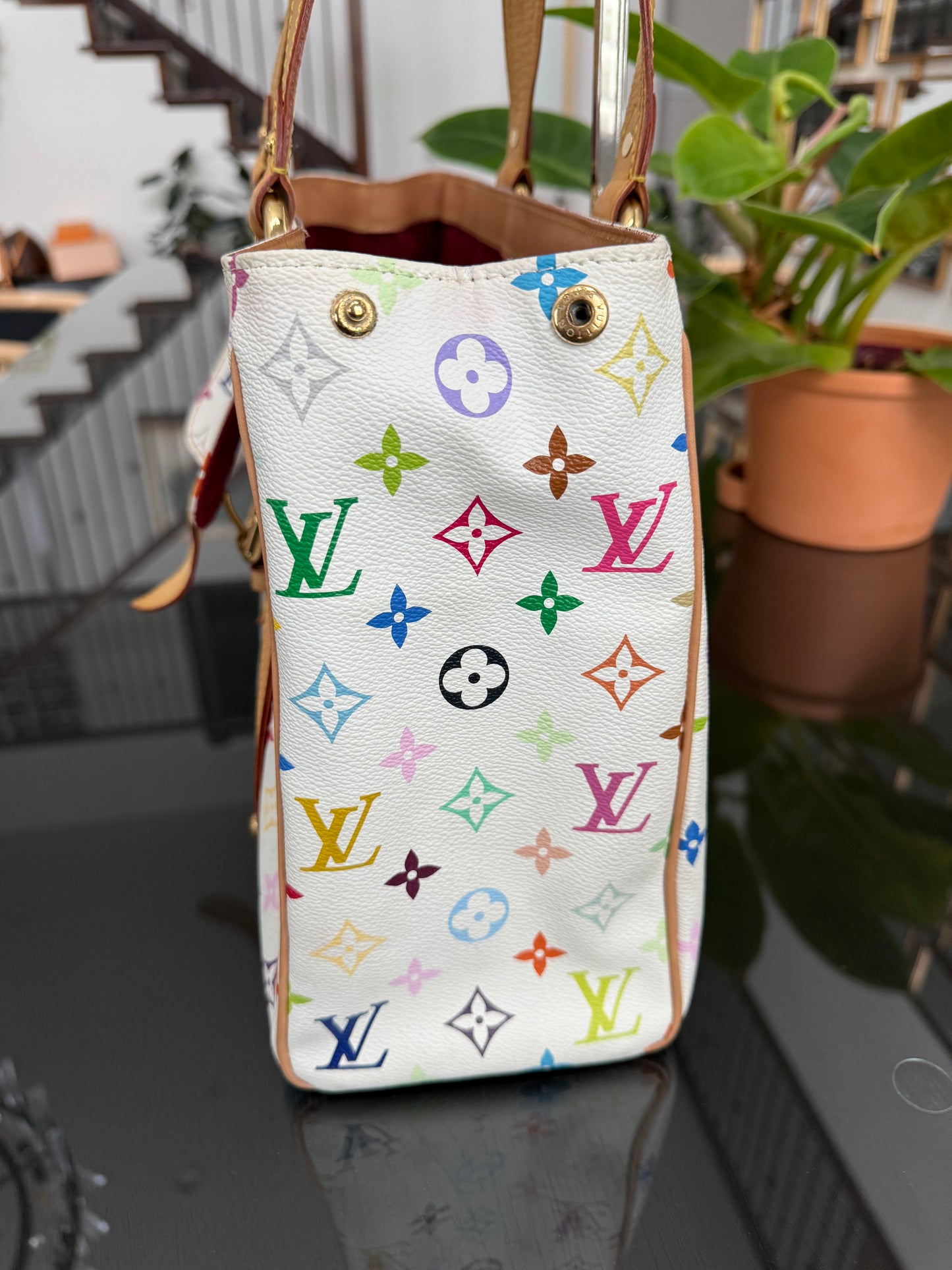 Aurelia MM Multicolor White with Dustbag π
Year: 2006