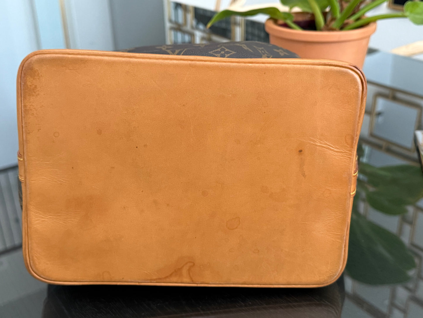Noe GM in Monogram -๐๏ธ Year 1989