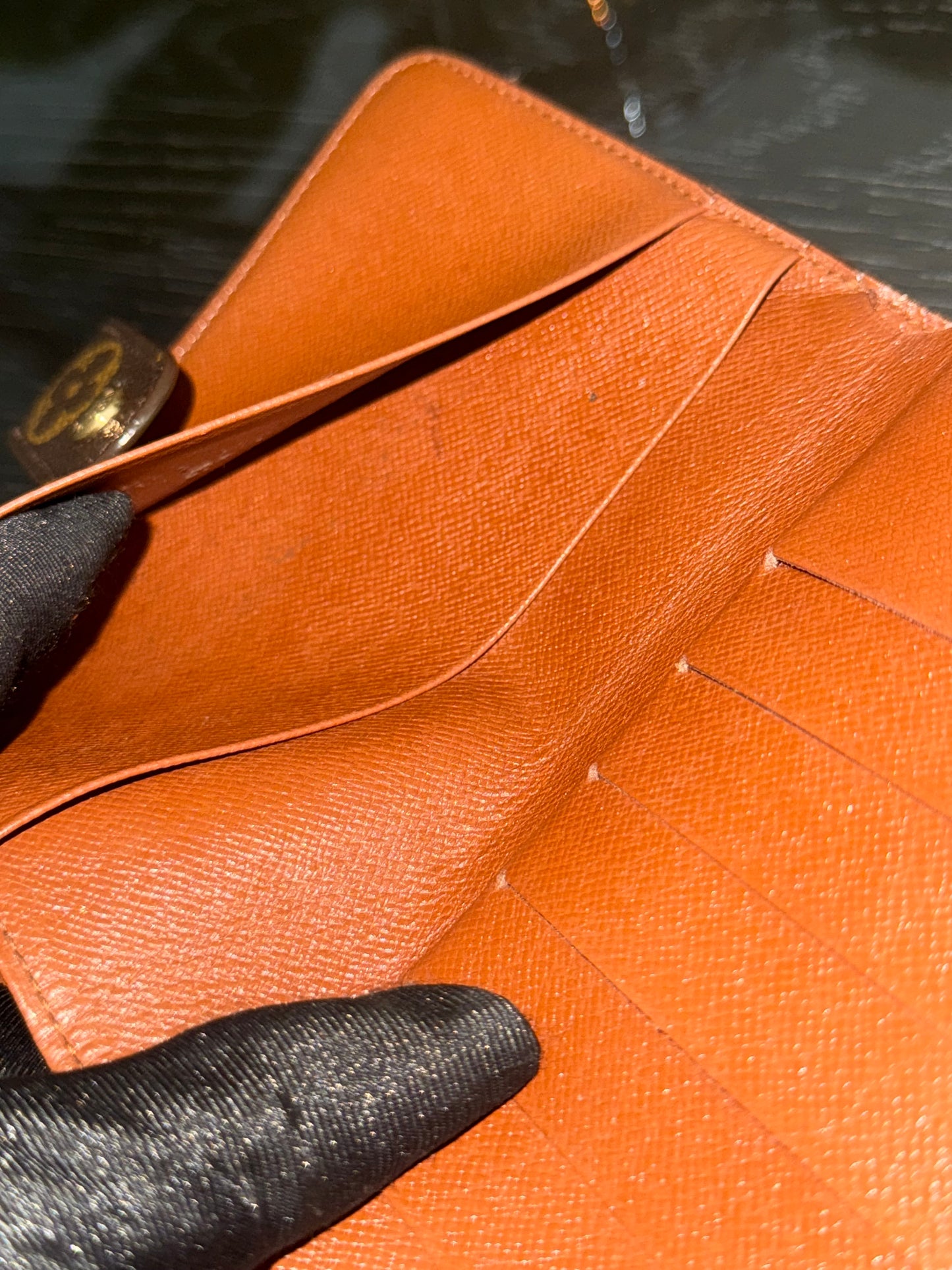 Monogram Papier Zip Passport Wallet -๐๏ธ Year: 1997