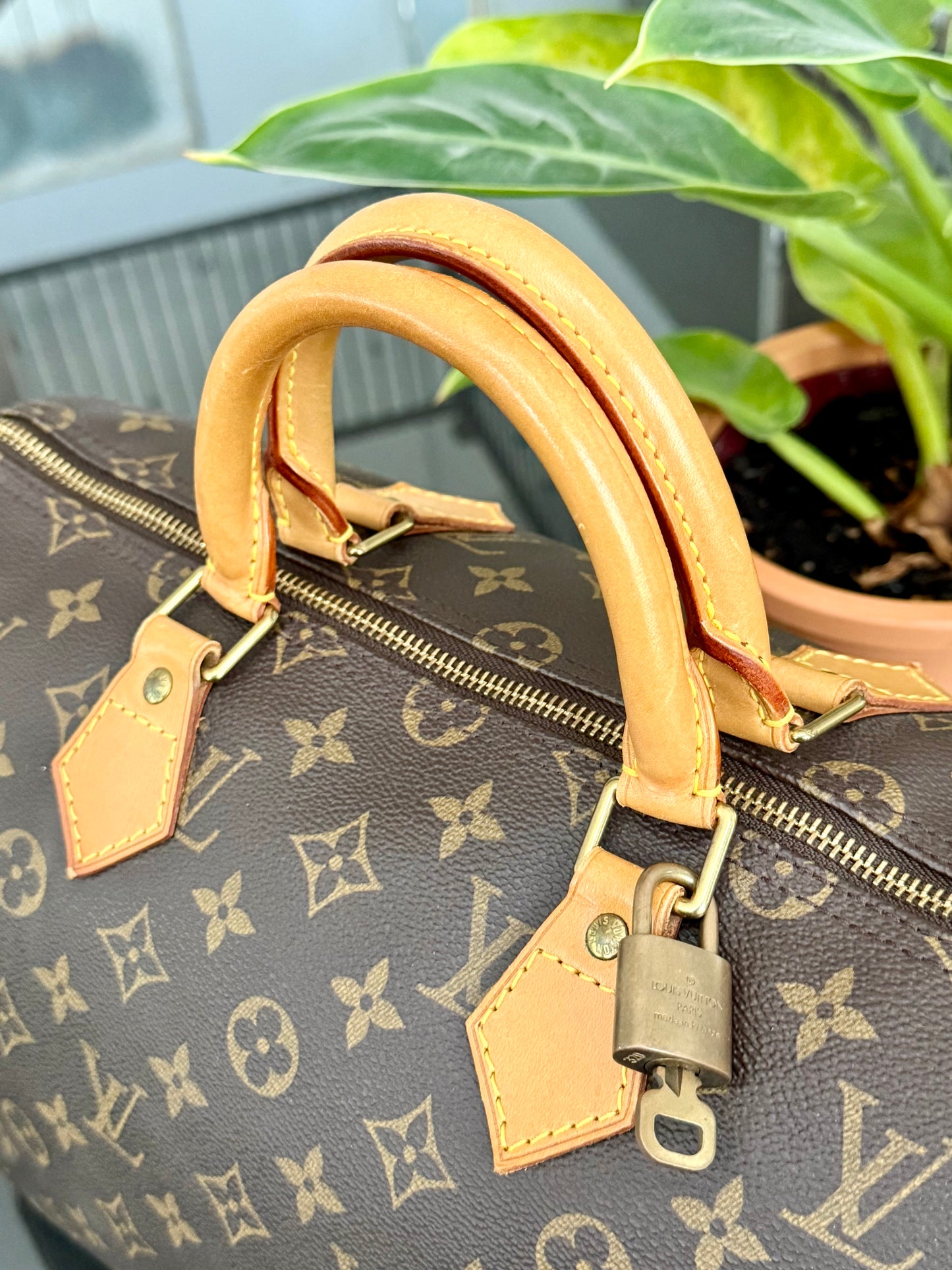 Speedy 35 with lock ๐and key - ๐
Year: 1997