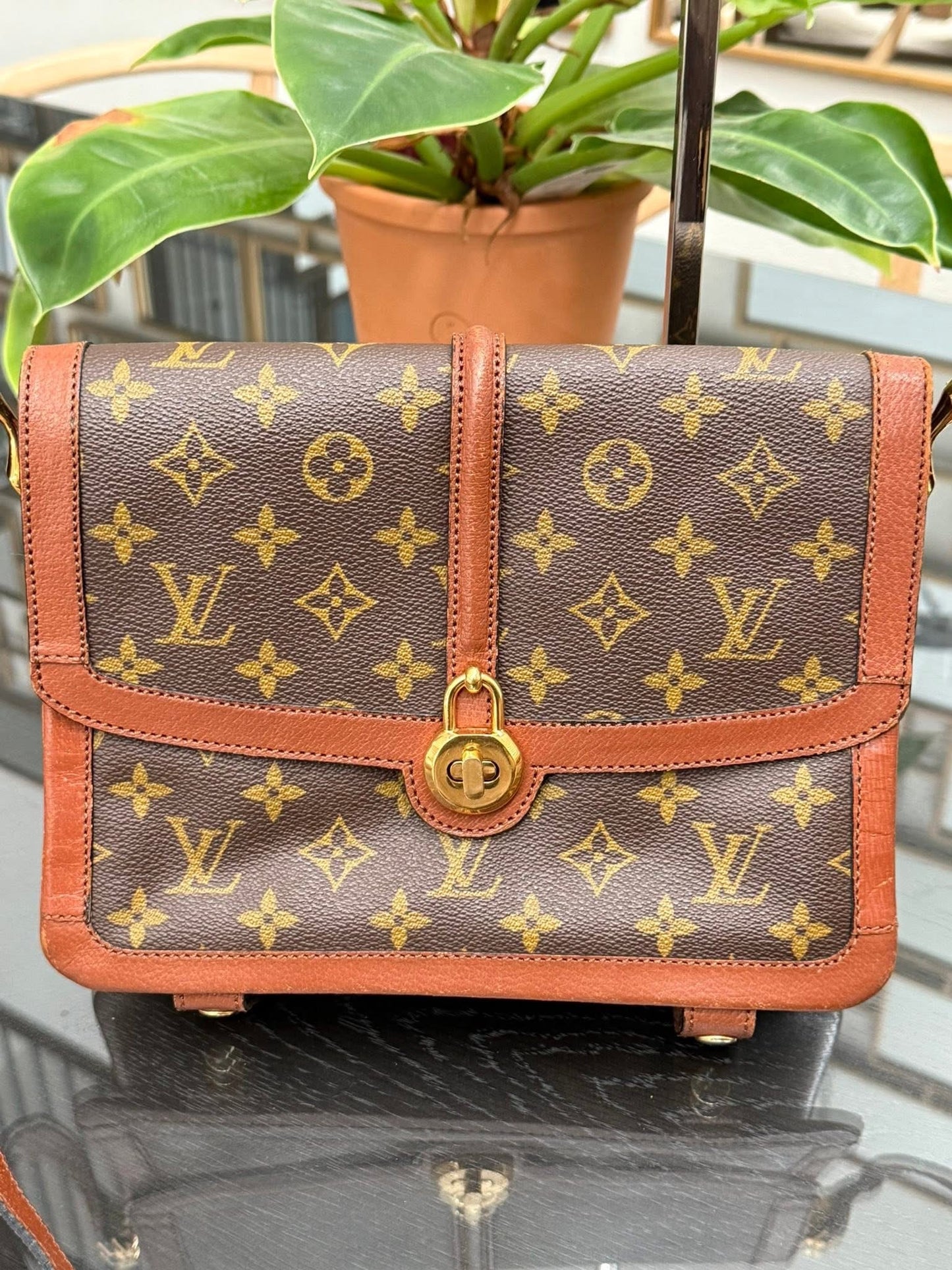 Monogram Sac Vendome 2 Way Bag -๐๏ธ Pre Date Code
