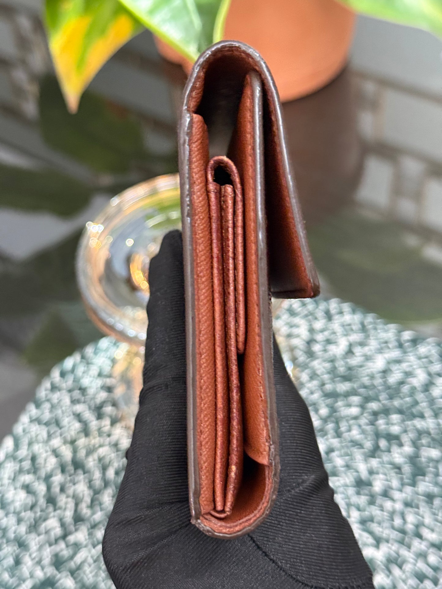 Etui Wallet Passport Holder in Monogram with 6 Cardholders ๐๏ธ Year: 1999