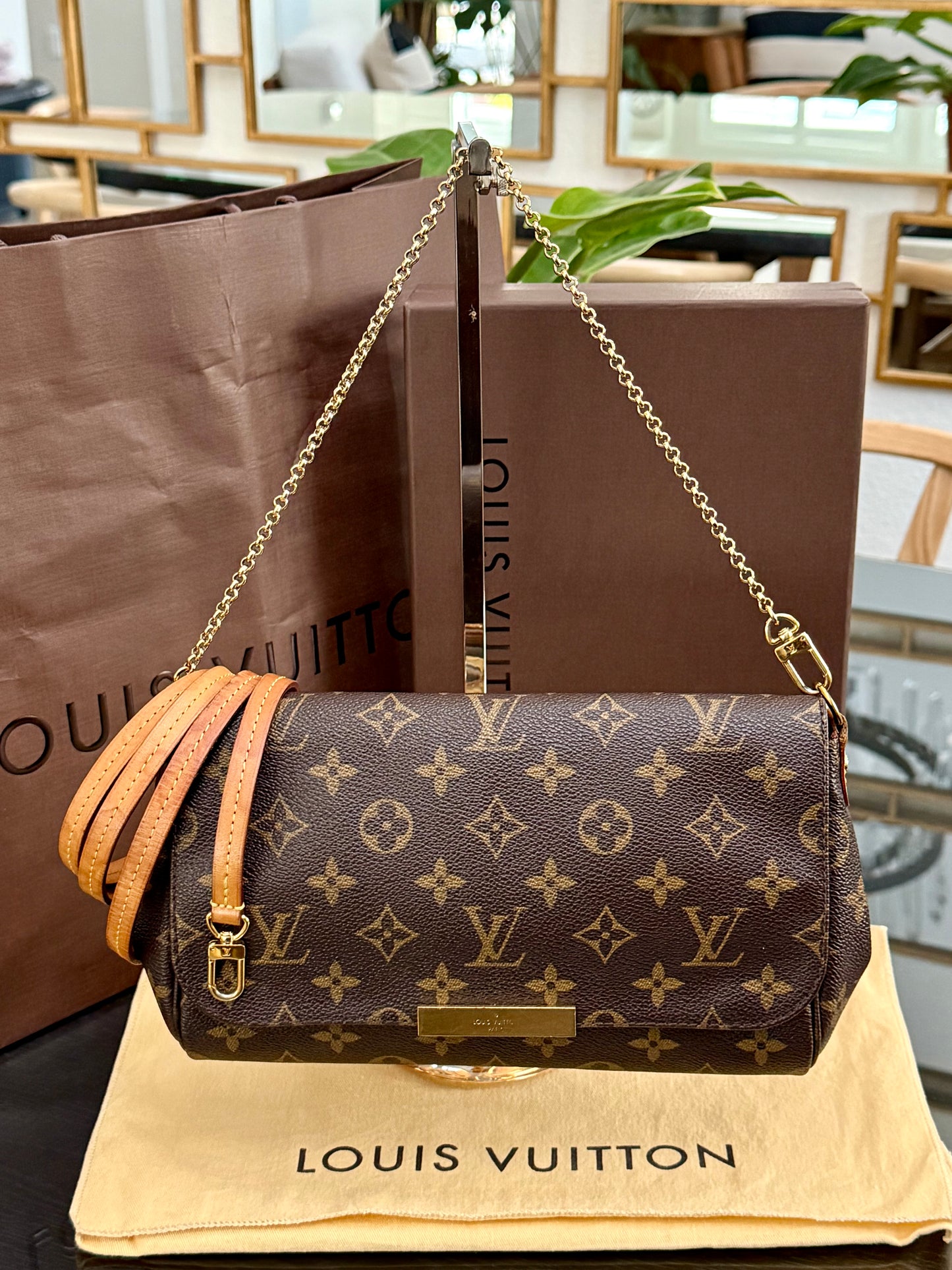 Favorite MM in Monogram with Dustbag, Box and Paper Bag -๐๏ธ Year: 2016