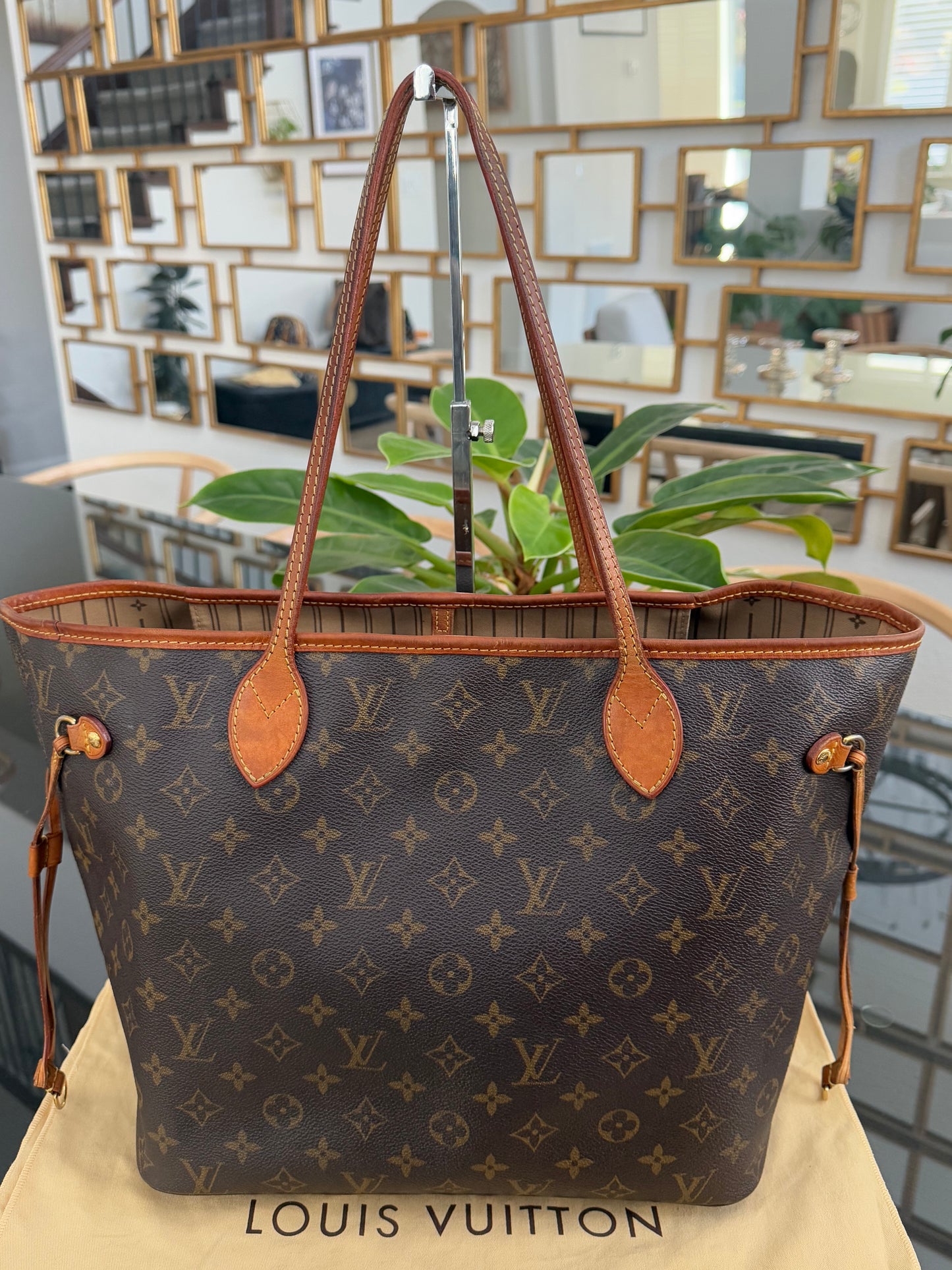 Neverfull MM with Dustbag -🗓️ Year: 2008