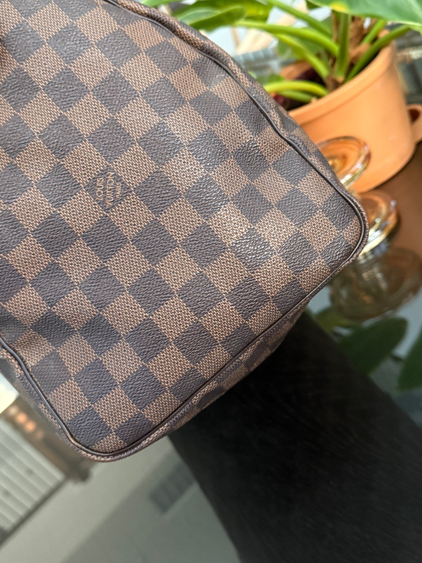 Speedy 35 with π Lock, Key, Dustbag and Insert Organizer-π
Year: 2012