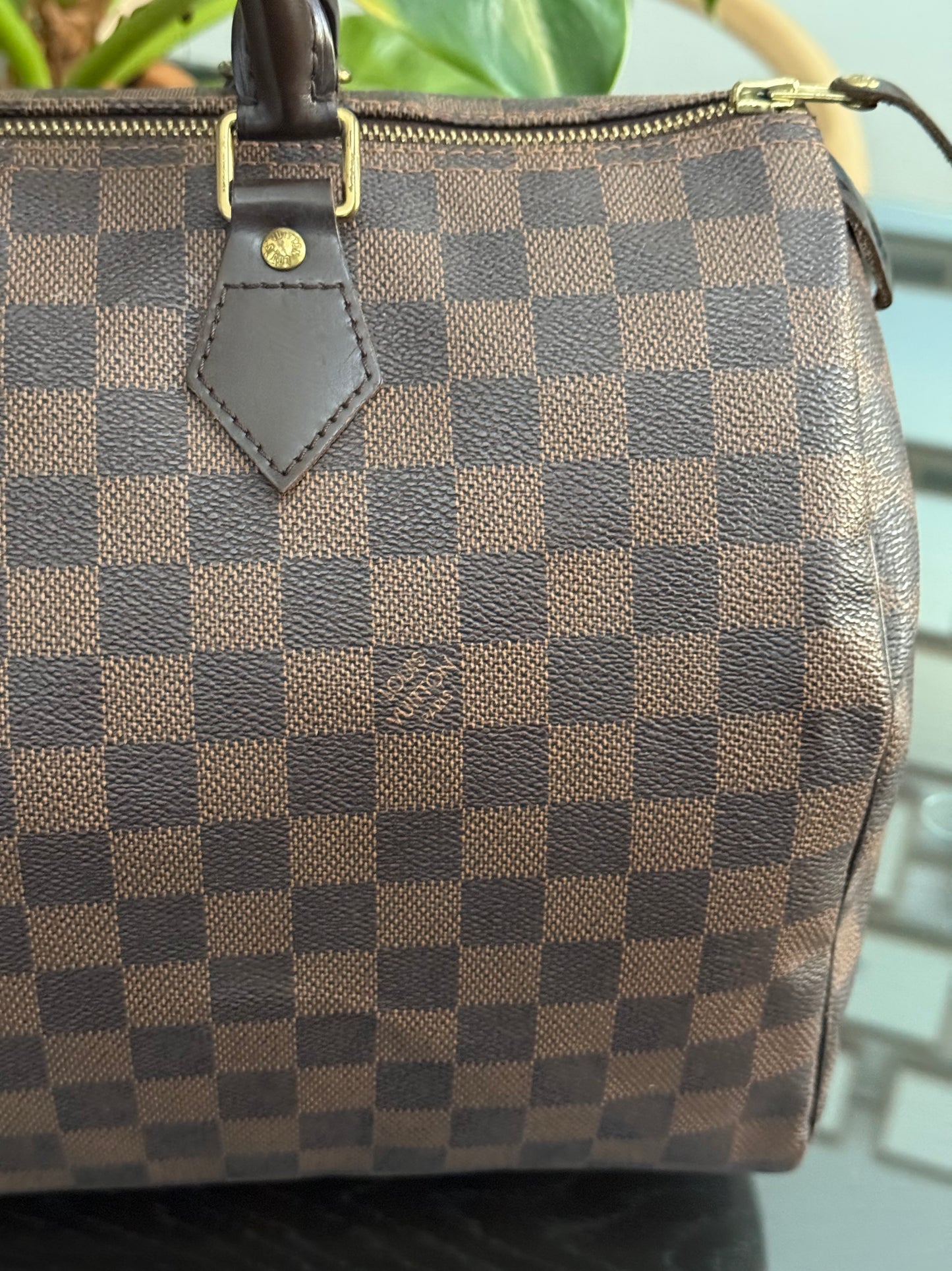 Speedy 35 with π Lock, Key, Dustbag and Insert Organizer-π
Year: 2012