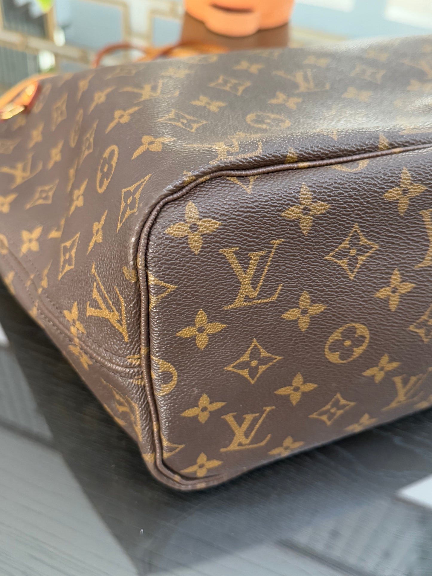 Neverfull MM with Dustbag and Insert Organizer -๐๏ธ Year: 2011