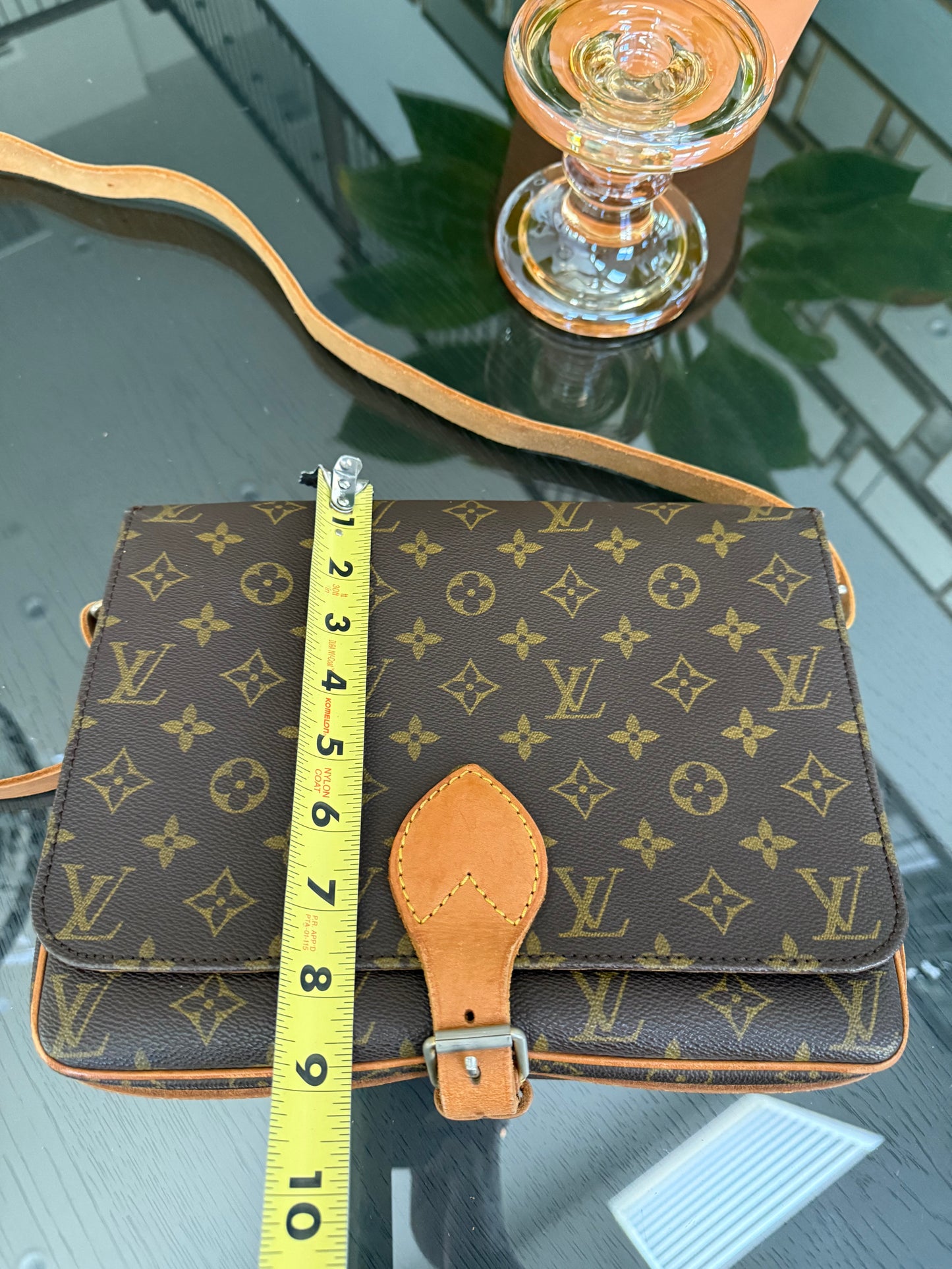 Cartouchiere GM Crossbody -🗓️ Year: 1982