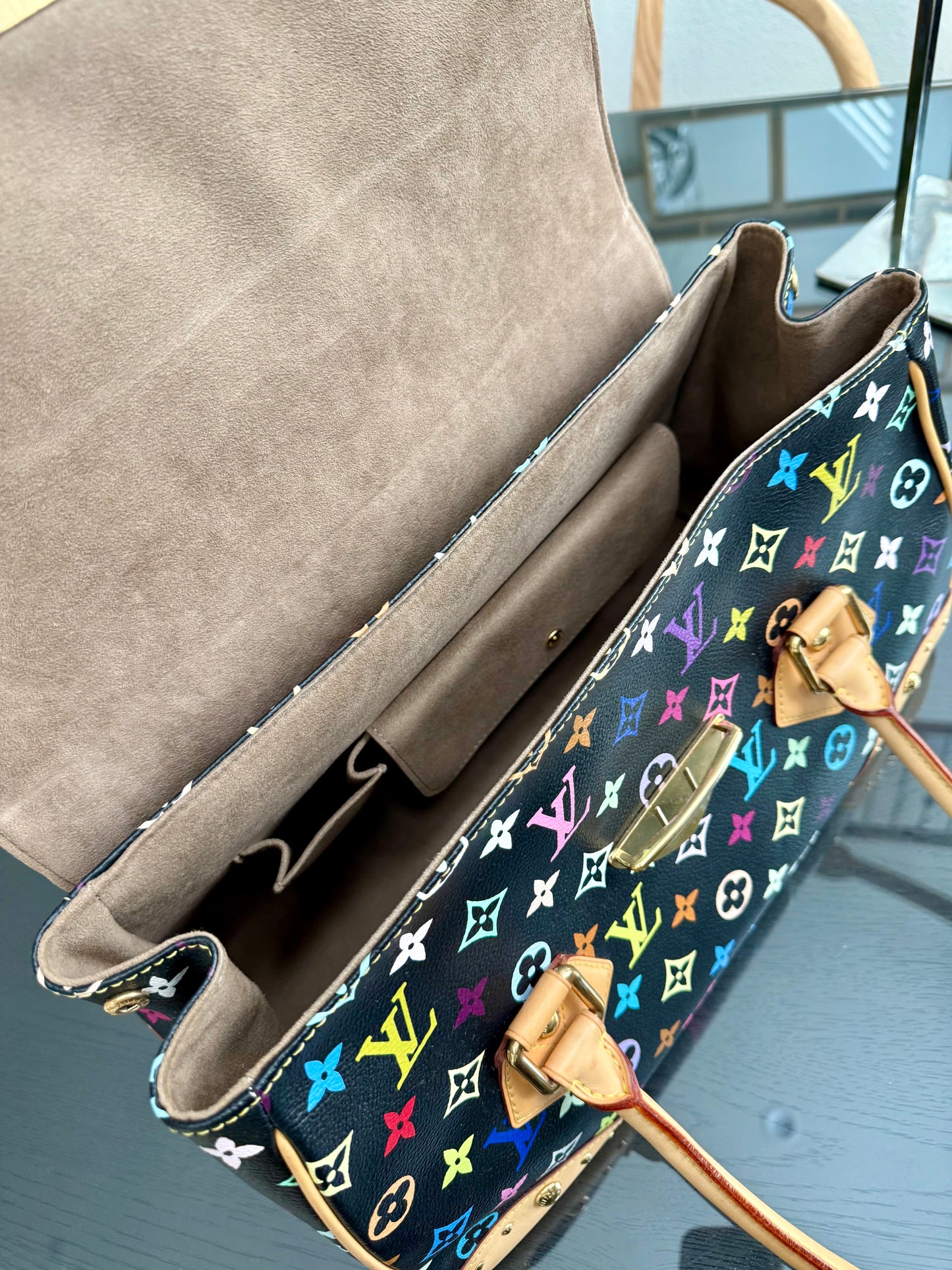 Multicolor Beverly GM with Dustbag π
Year: 2008