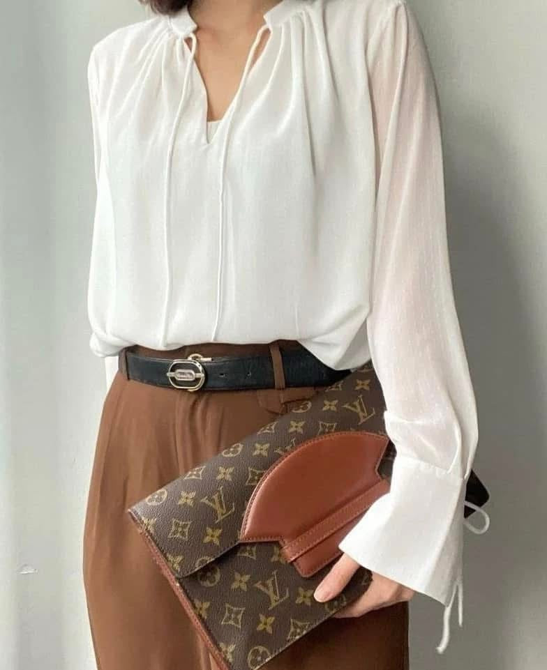 Chaillot Clutch w/ Dustbag 🗓️ Year: 1987