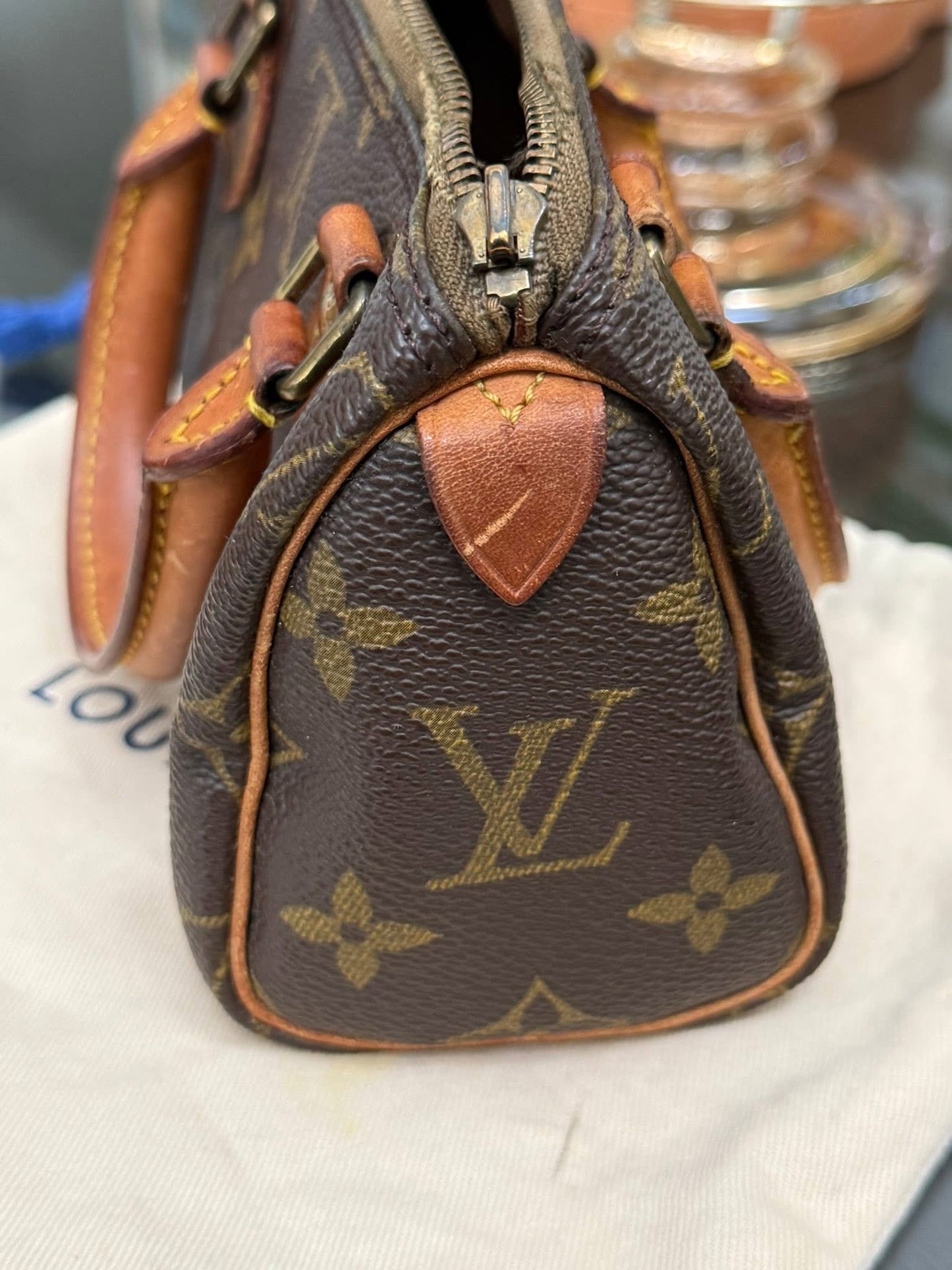 Vintage Mini Speedy - π
Circa 80βs