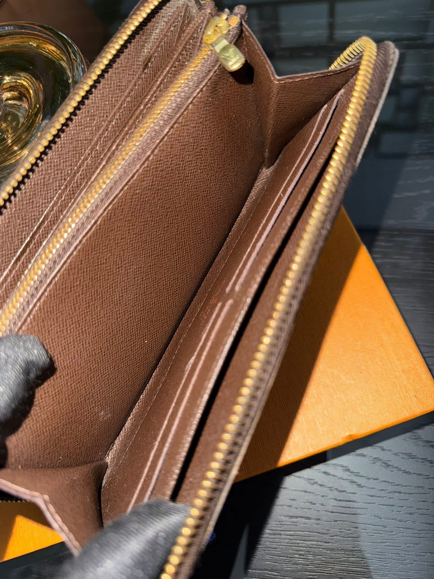 Zippy Long Wallet in DE with Box Year: 2013