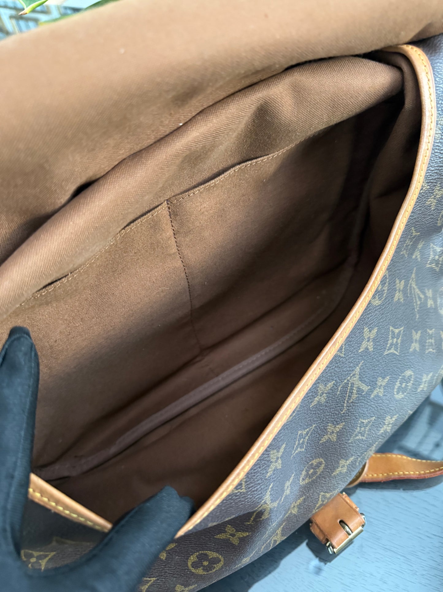 Saumur 35 Crossbody -๐๏ธ Year: 1992