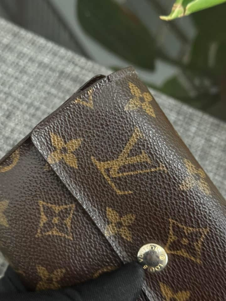 Alexandra Wallet with 14 Cardholders ๐๏ธ Year: 2007