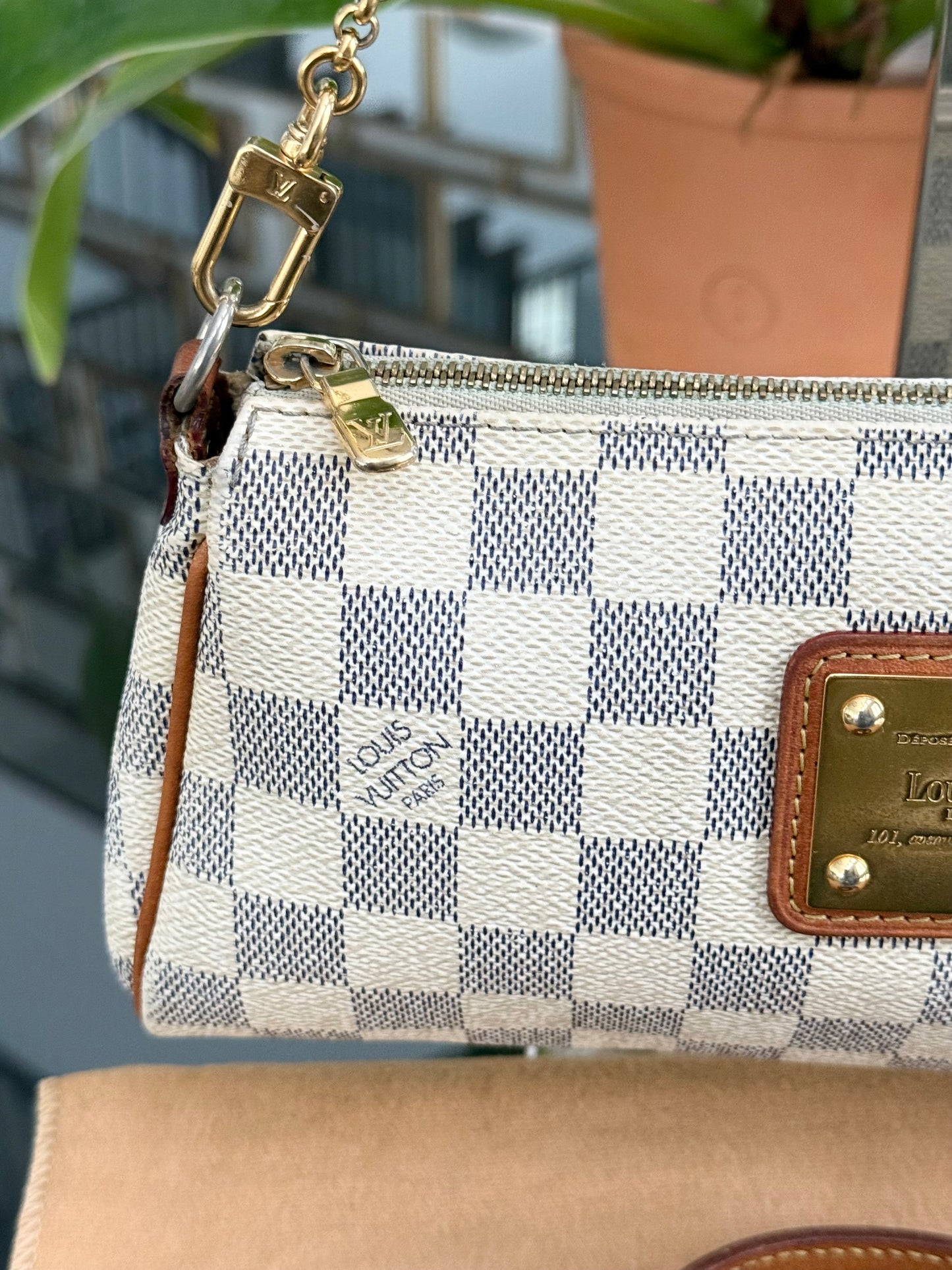 Eva Clutch in Azur with Dustbag , box and Paper bag-๐๏ธ Year: 2011