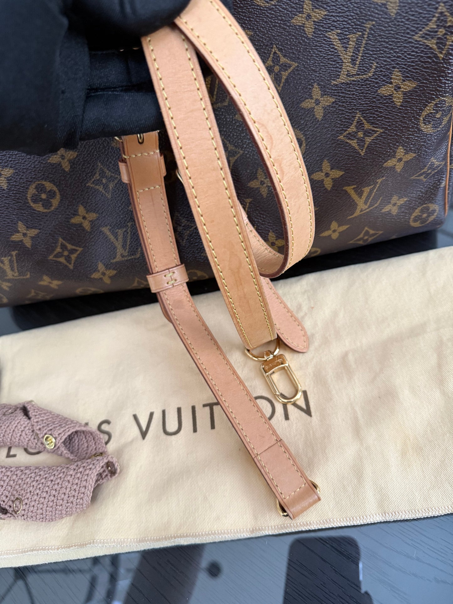 Speedy 35 Bandoulier with lock ๐key, Dustbag and handle cover - ๐
Year: 2011
