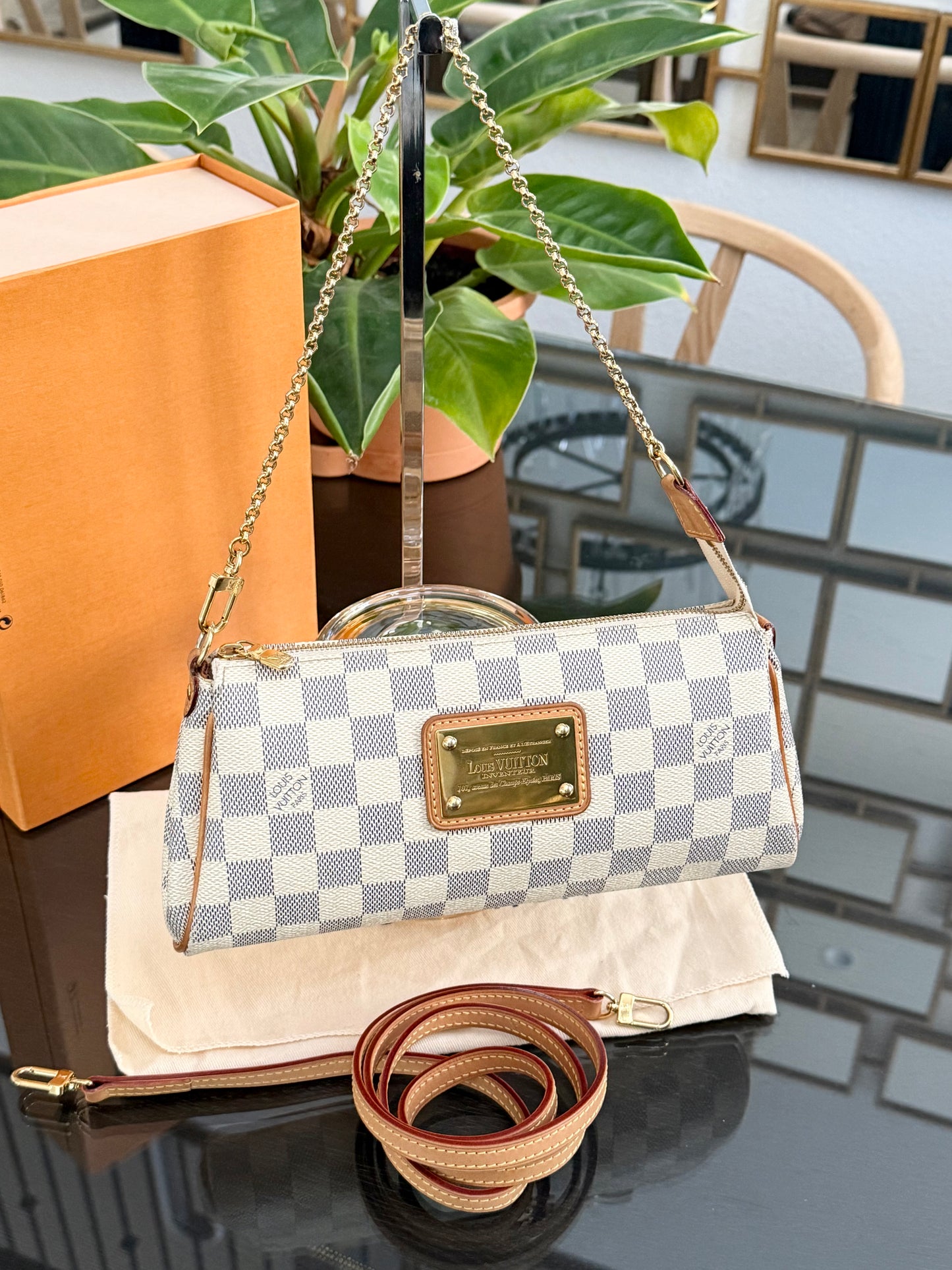 Eva Clutch in Azur with Dustbag and box ๐๏ธ Year: 2010