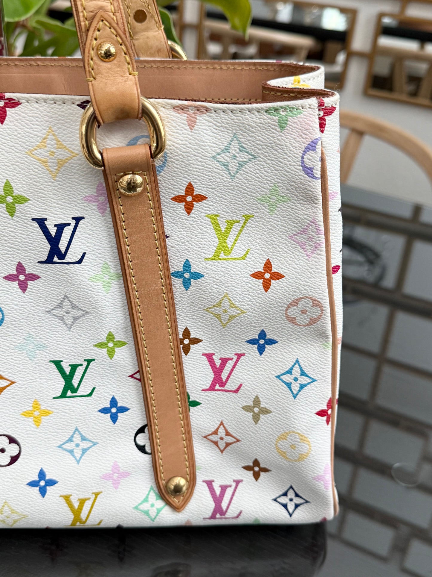 Aurelia MM Multicolor White with Dustbag π
Year: 2006