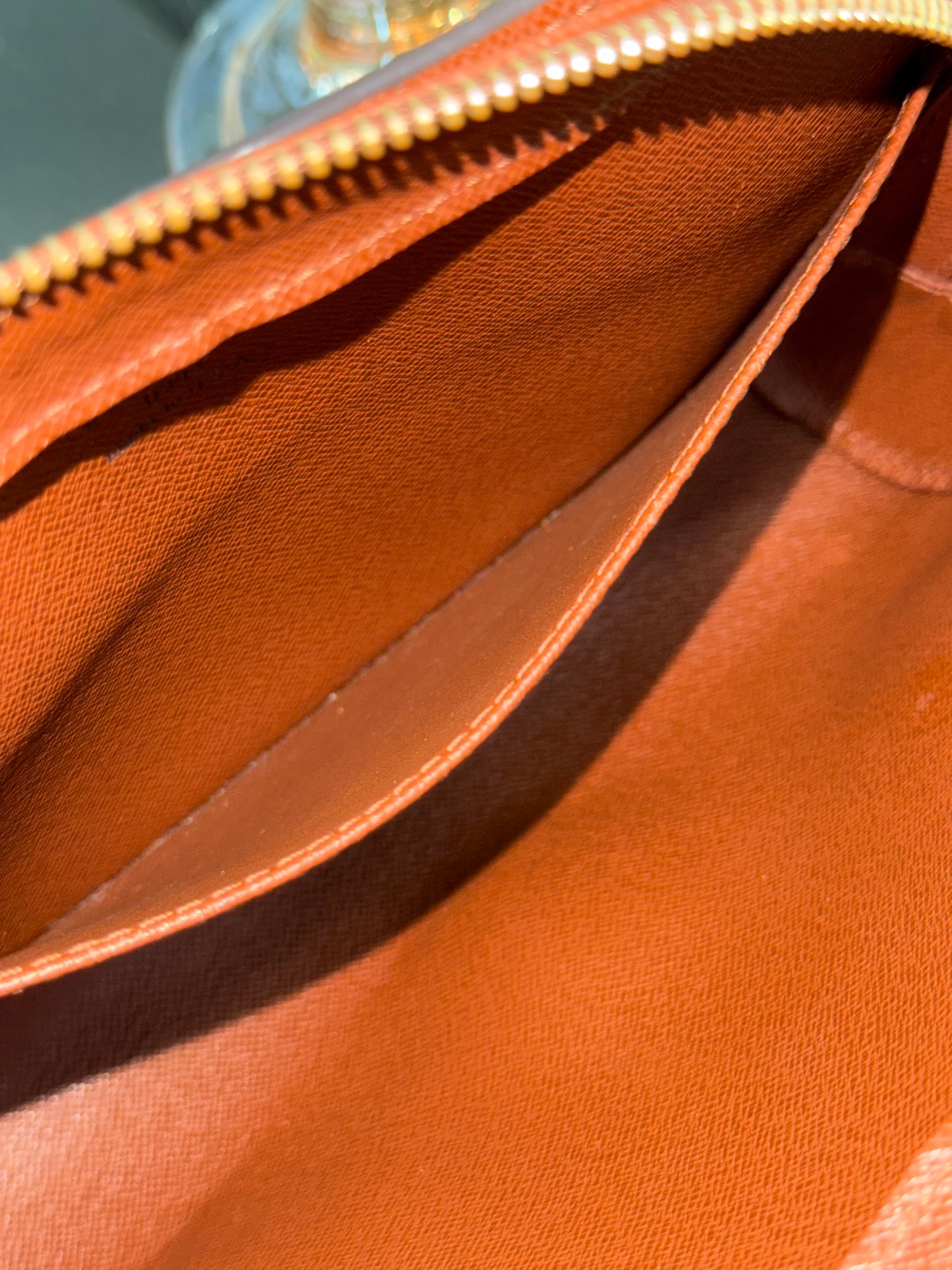 Orsay Clutch -
🗓️ Year: 2001
