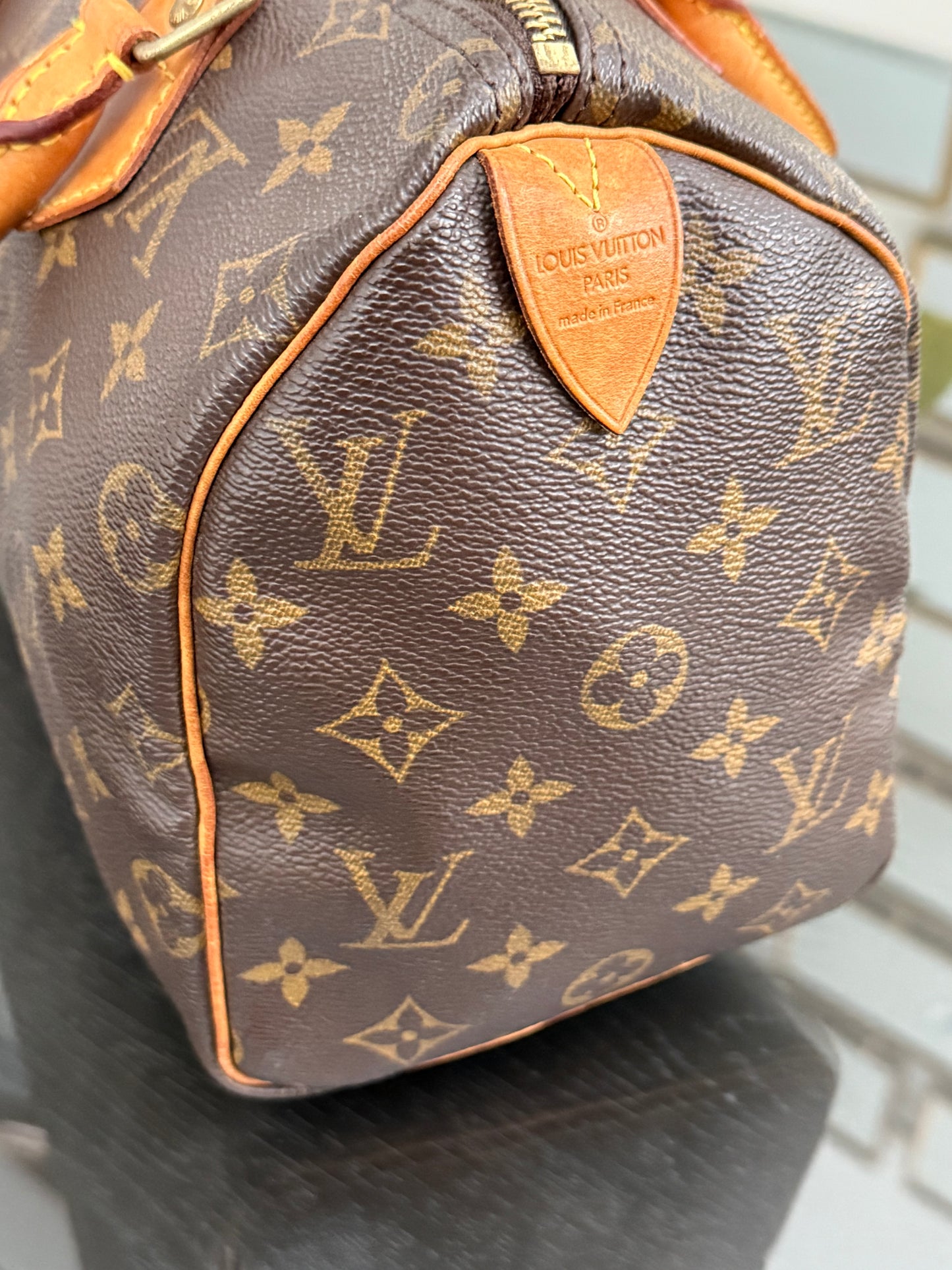 Speedy 25 with 🔐 Lock and Key 🌷Year: 2002