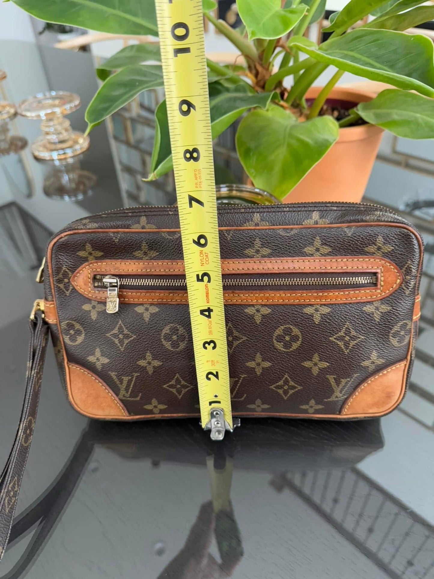 Marley Dragonne Clutch
๐๏ธ Year: 1986