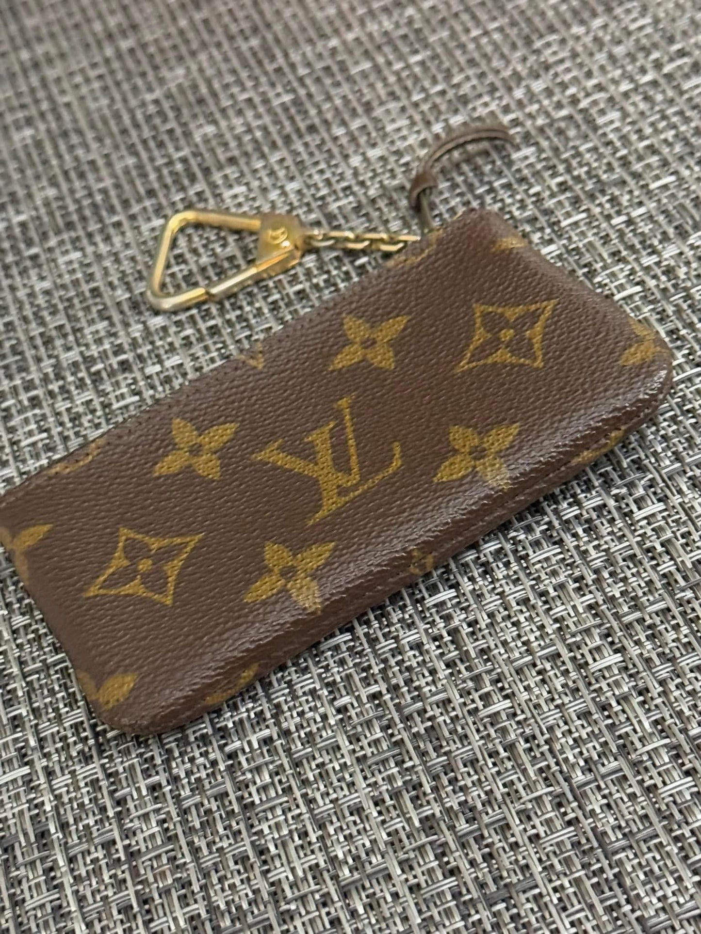 Key Cles Vintage ๐๏ธ Year: 1982