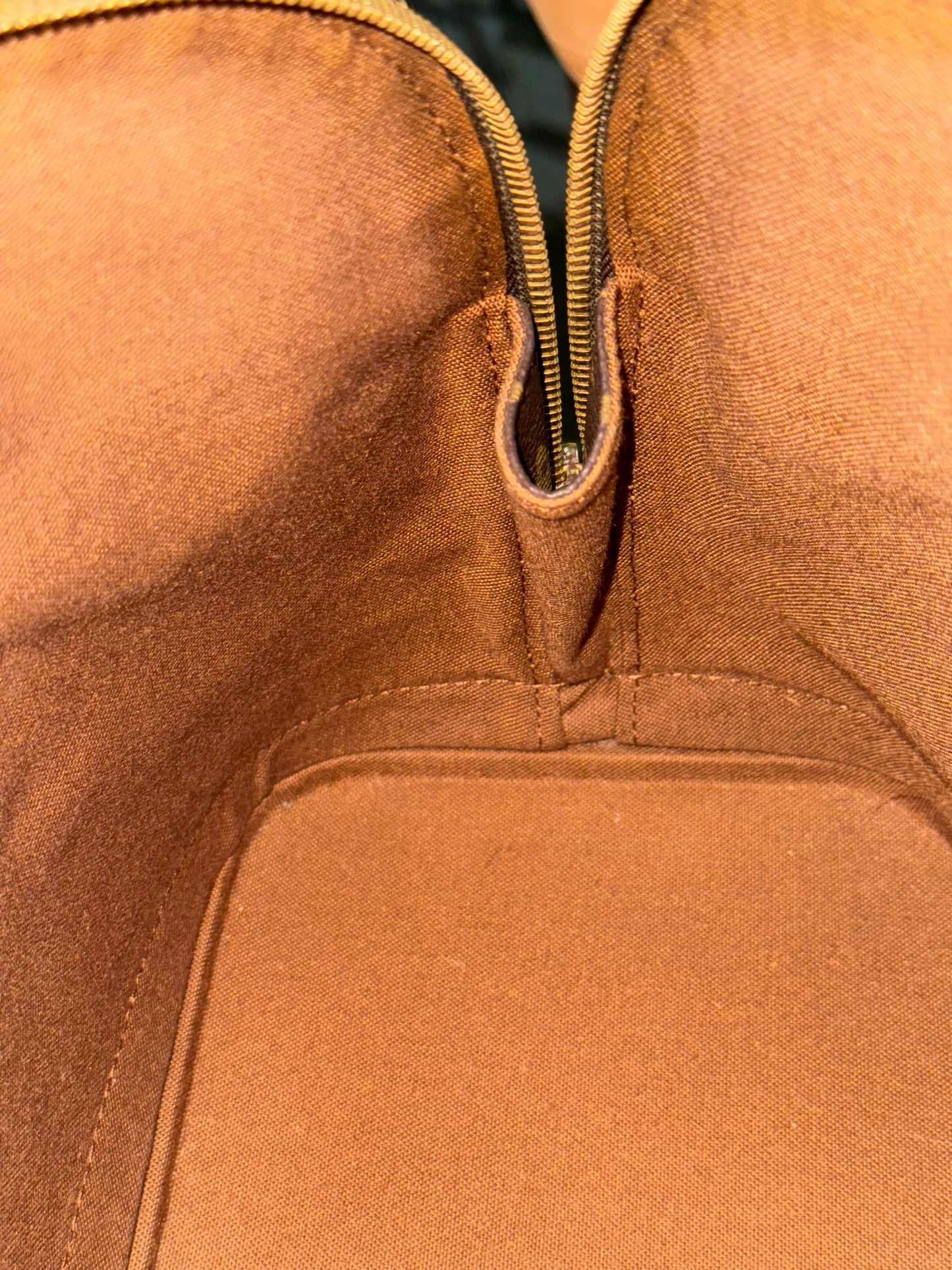 Alma PM in Monogram- 🗓️ Year: 1995
