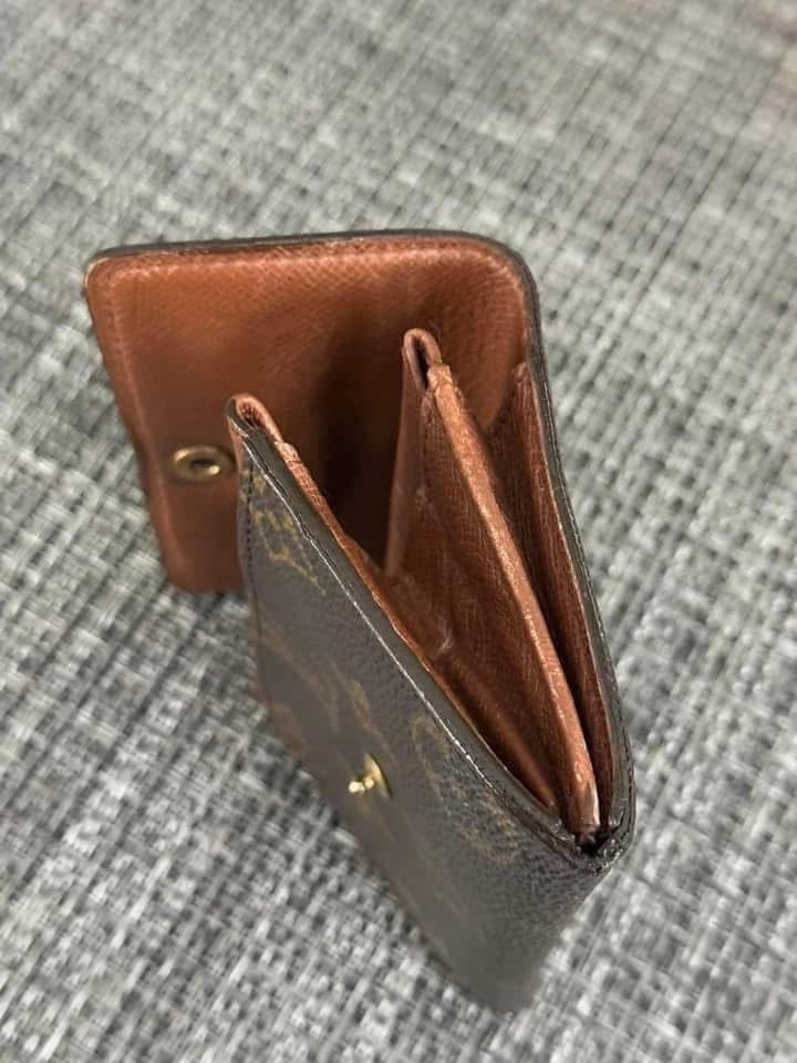 Cardholder Compact Wallet ๐๏ธ Year: 1997