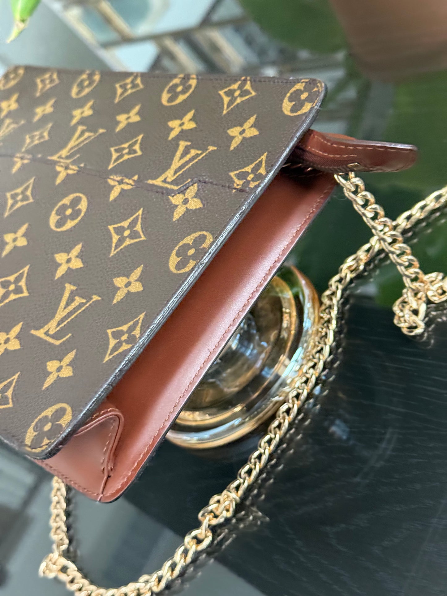 Pochette Homme Clutch -🗓️ Year: 1995
