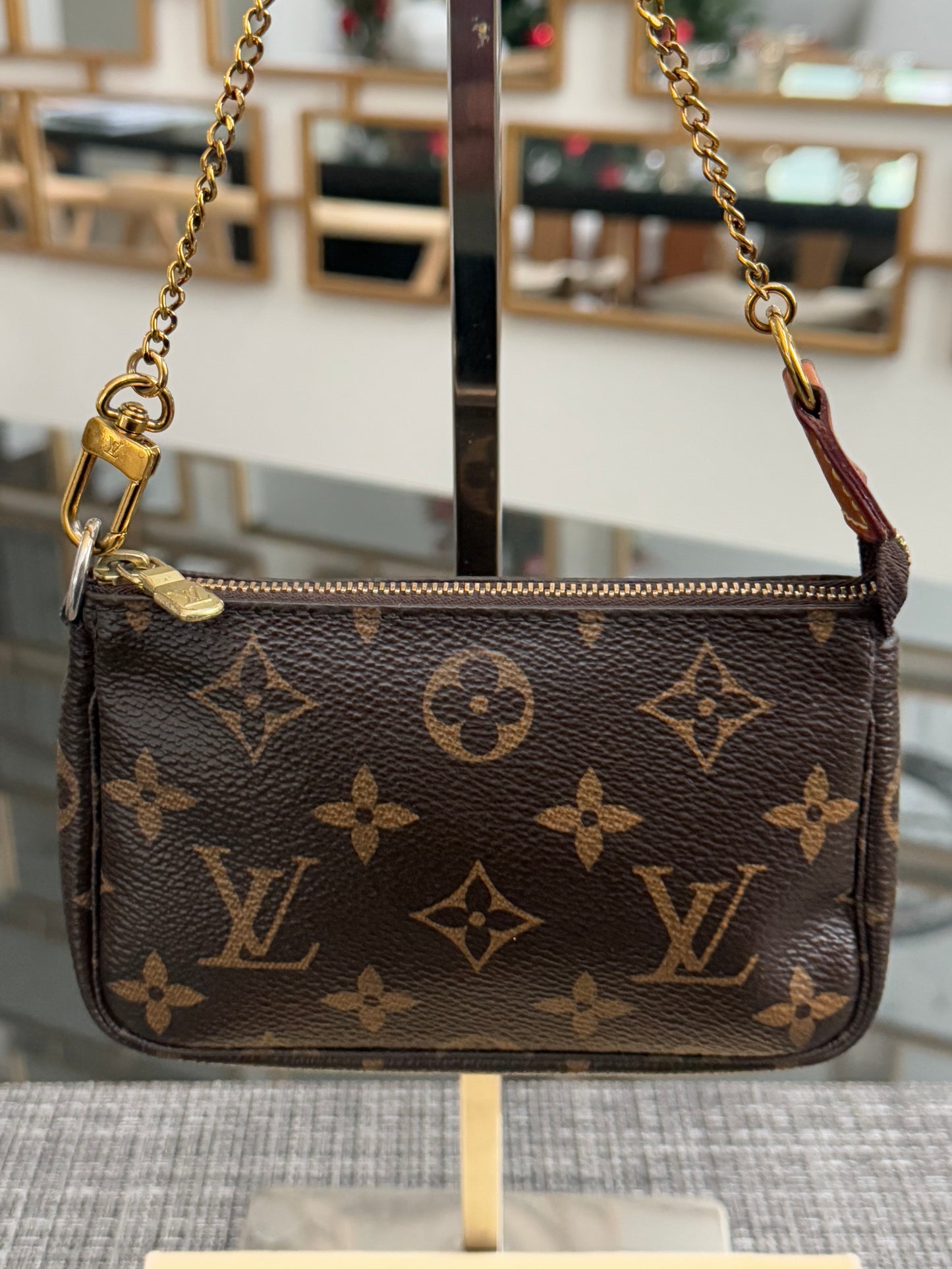 Mini Pochette Accessories with Dustbag - ๐
Year: 2017