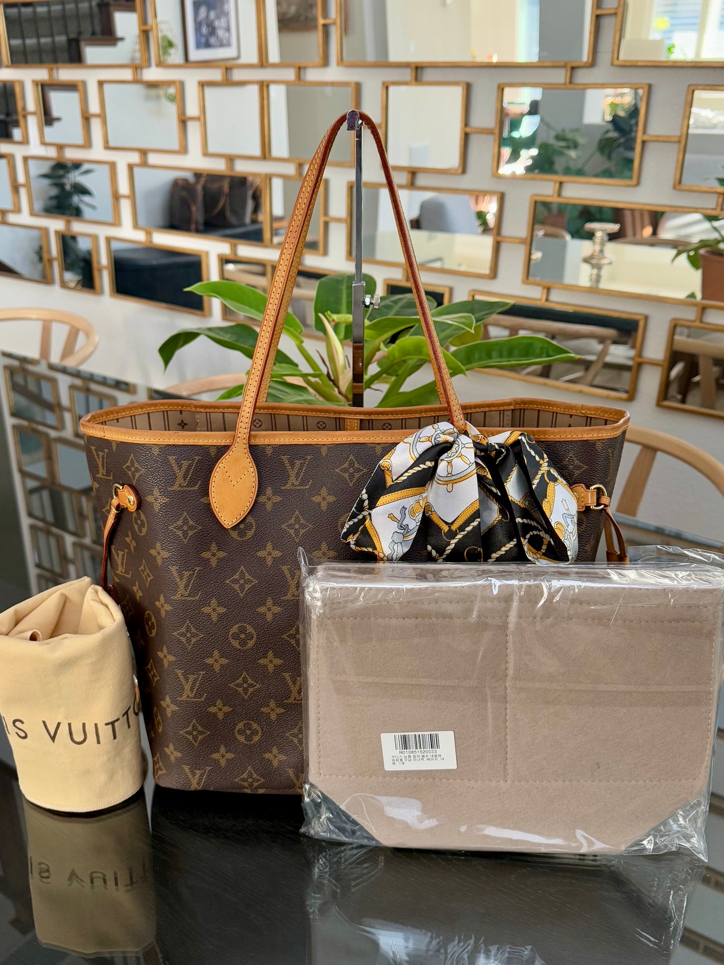 Neverfull MM with Dustbag and Insert Organizer -๐๏ธ Year: 2011