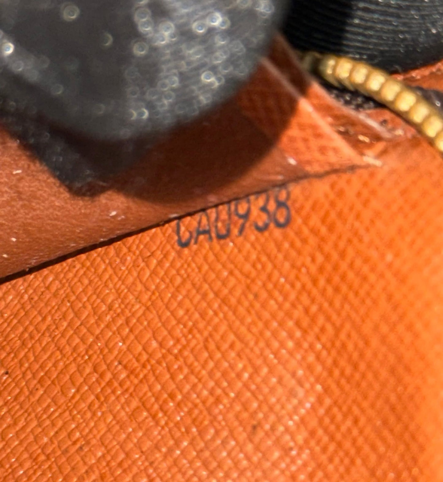 Monogram Zippy Wallet ๐๏ธ Year: 1998