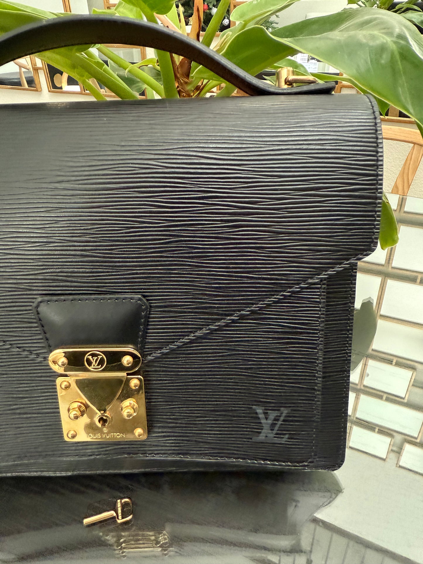 Epi Black Monceau 28 Crossbody 2 Way Bag - 📅 Year: 1997
