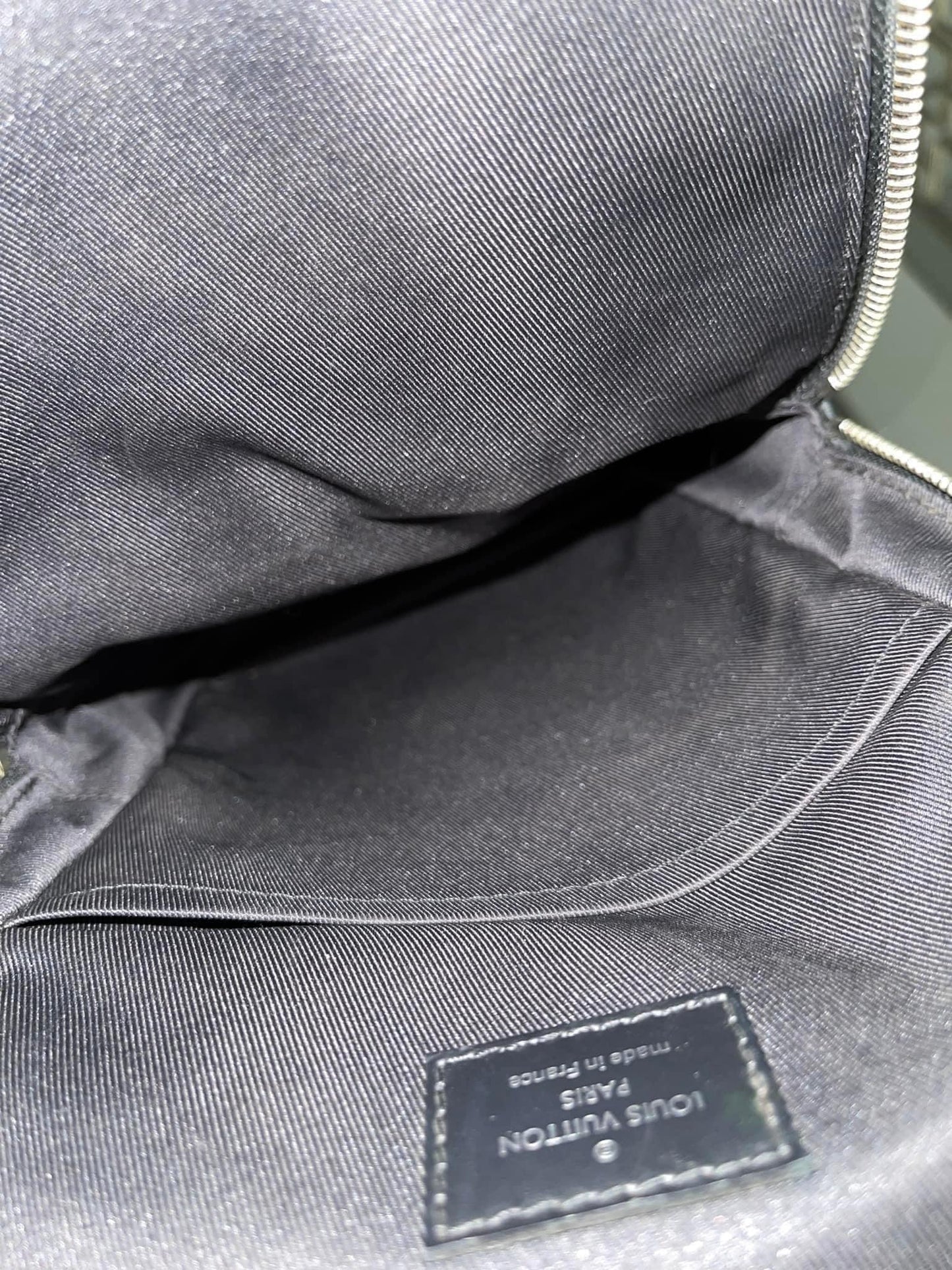 Avenue Sling Damier Graphite Green Pixel -Year 2018