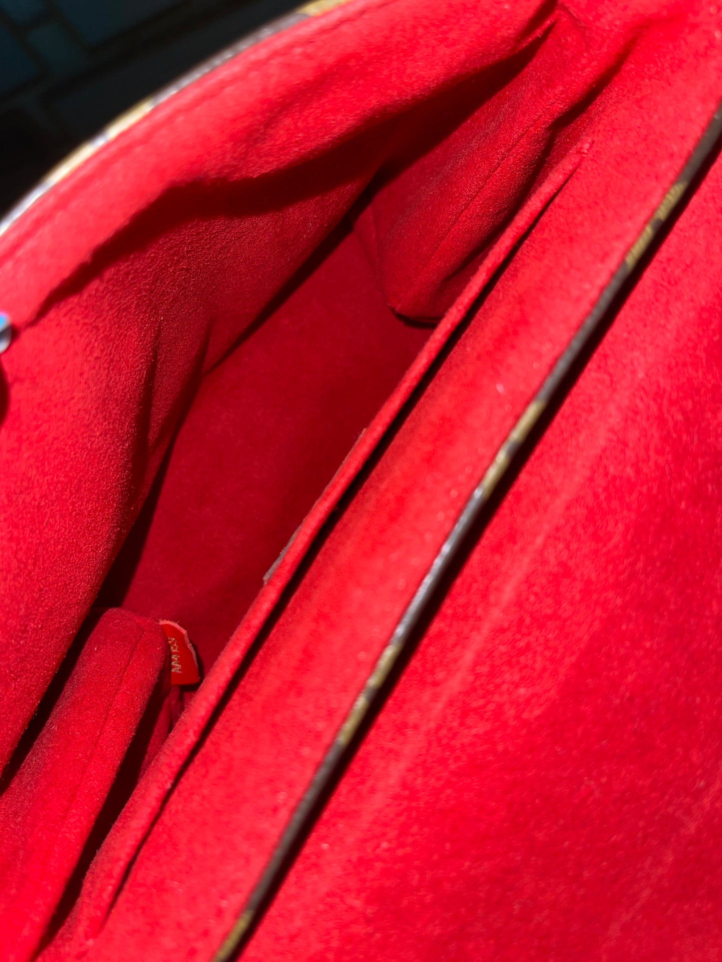 Locky BB Monogram Coquelicot (Complete Inclusions) - ๐
Year: 2019
