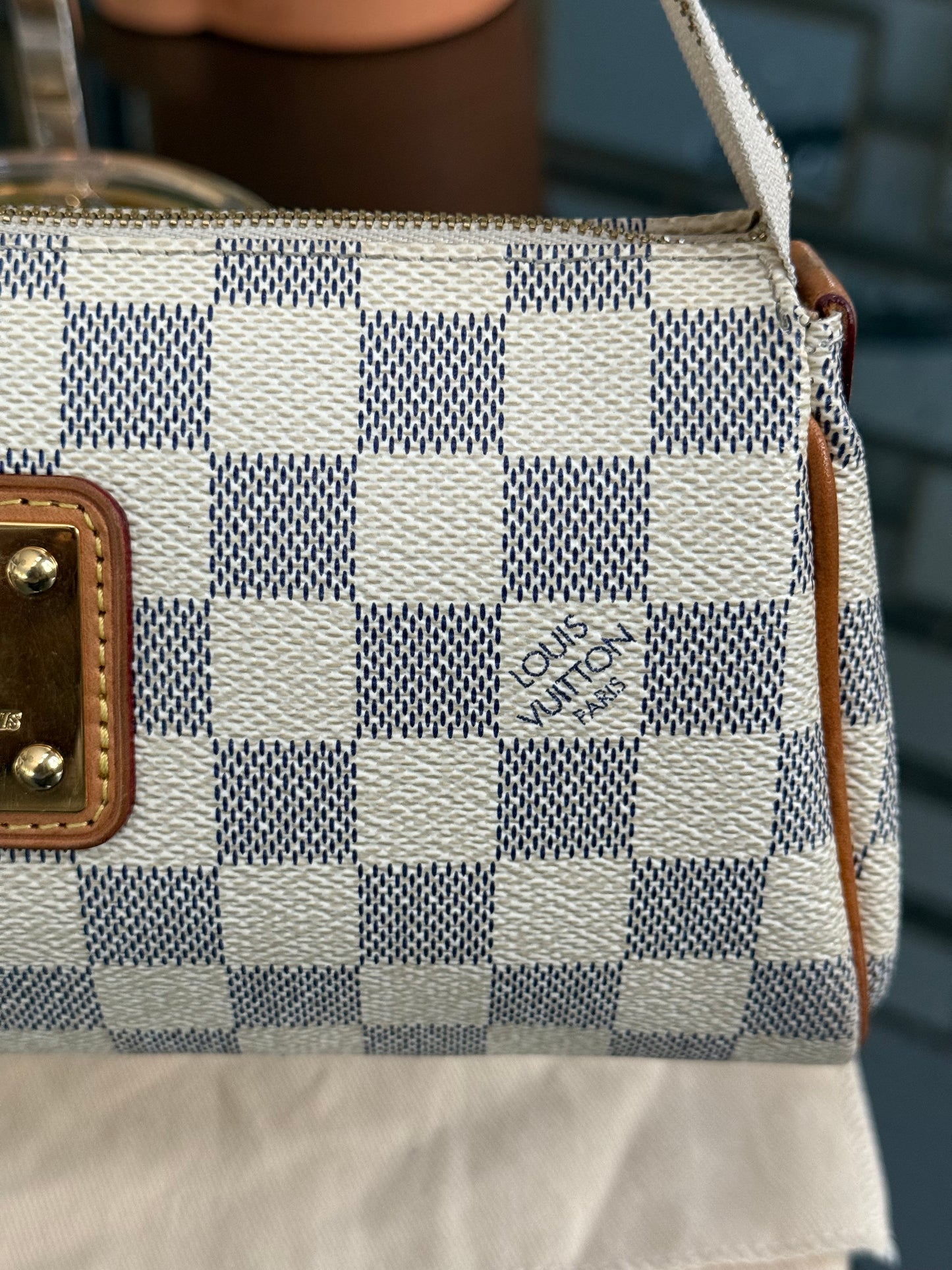 Eva Clutch in Azur with Dustbag and box ๐๏ธ Year: 2010