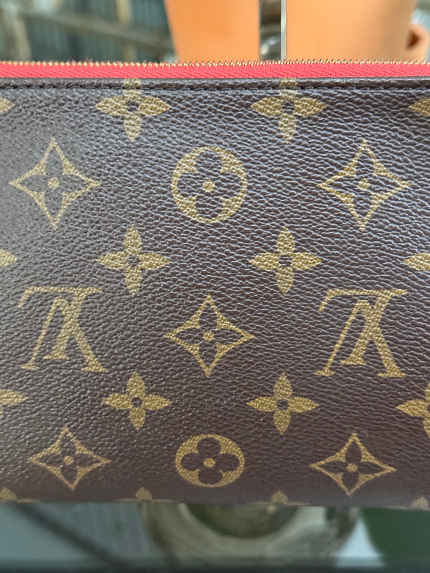 Pallas Clutch w/ Box and Dustbag - ๐๏ธ Year: 2016