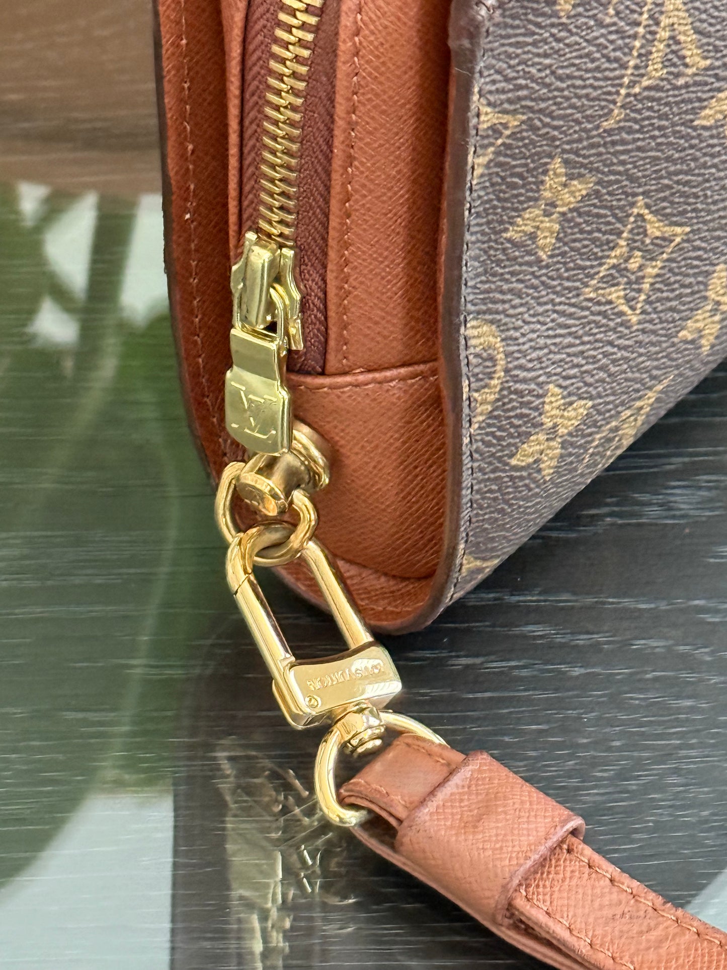 Orsay Clutch -๐๏ธ Year: 1997
