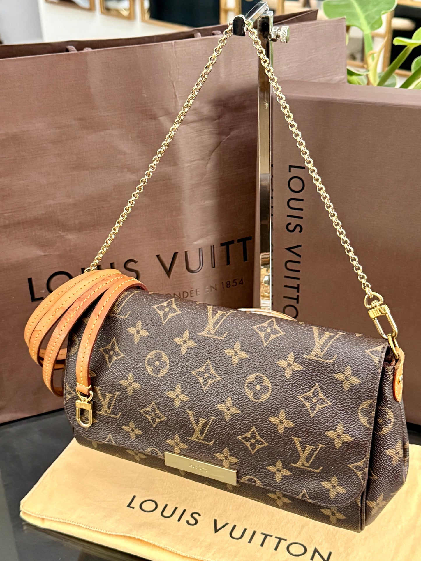 Favorite MM in Monogram with Dustbag, Box and Paper Bag -๐๏ธ Year: 2016