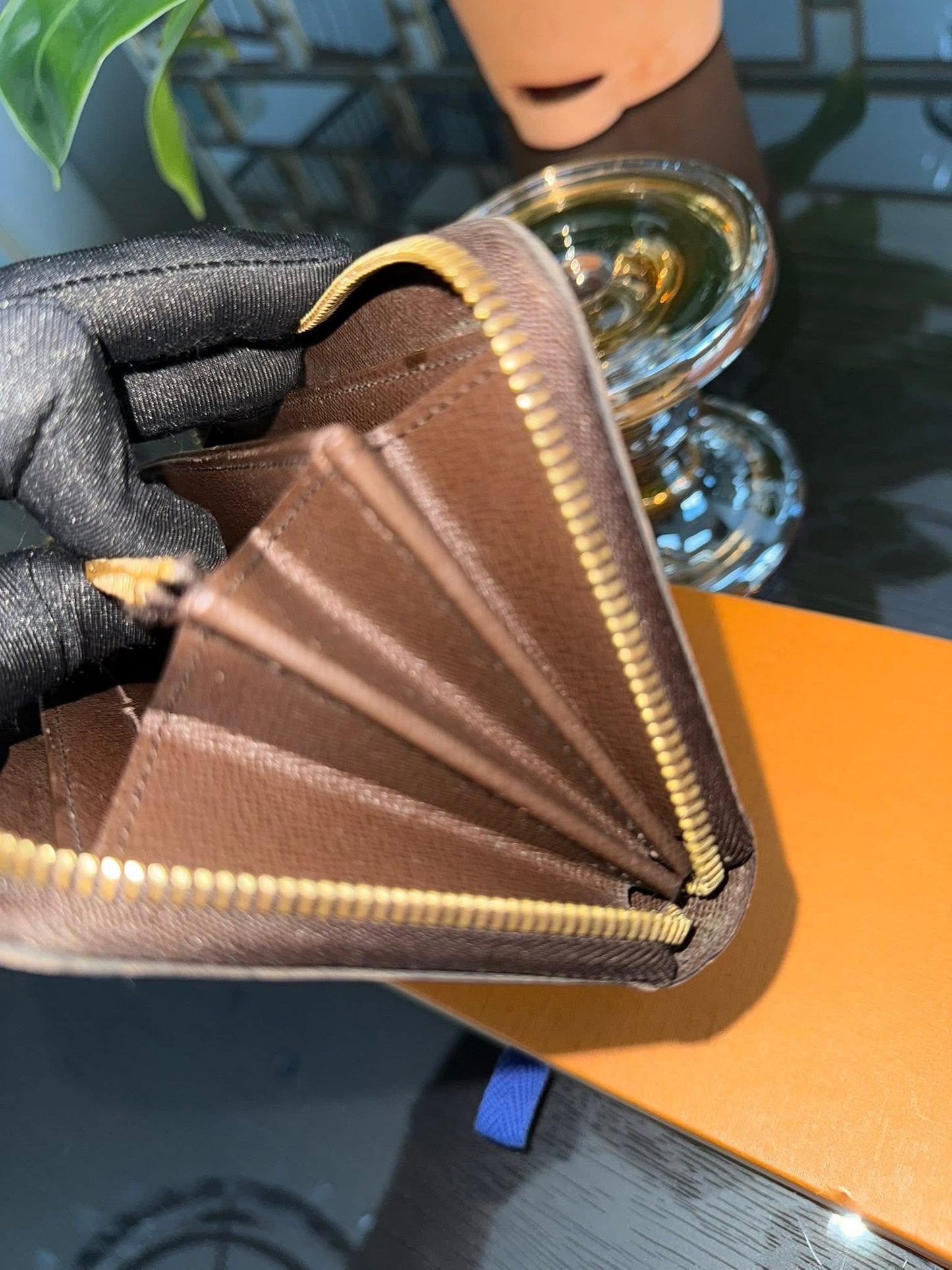 Zippy Long Wallet in DE with Box Year: 2013