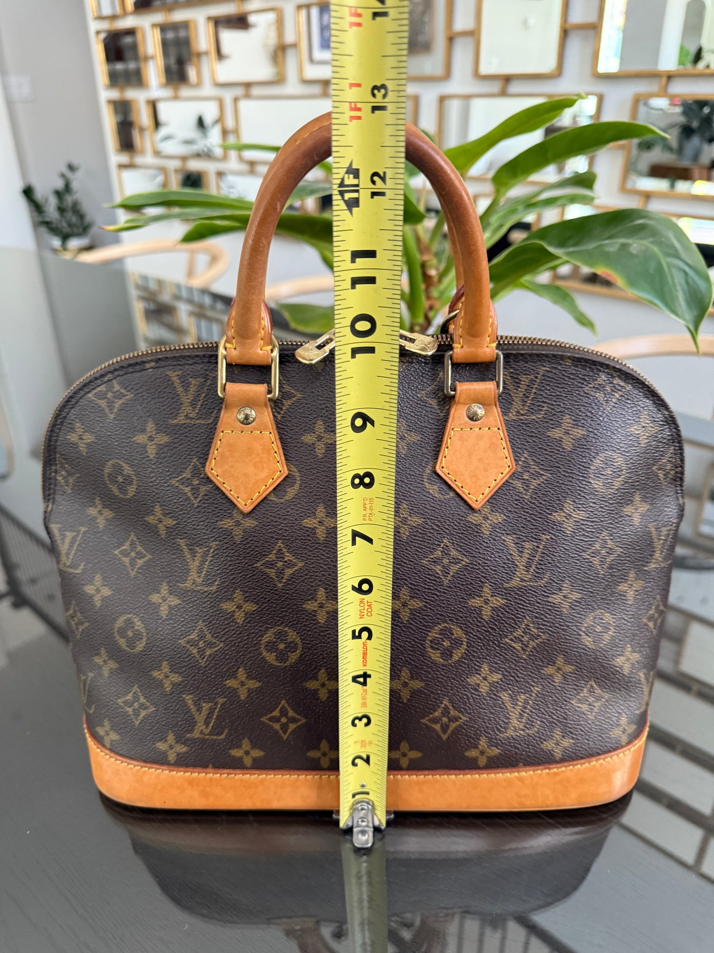 Alma PM in Monogram- 🗓️ Year: 1995