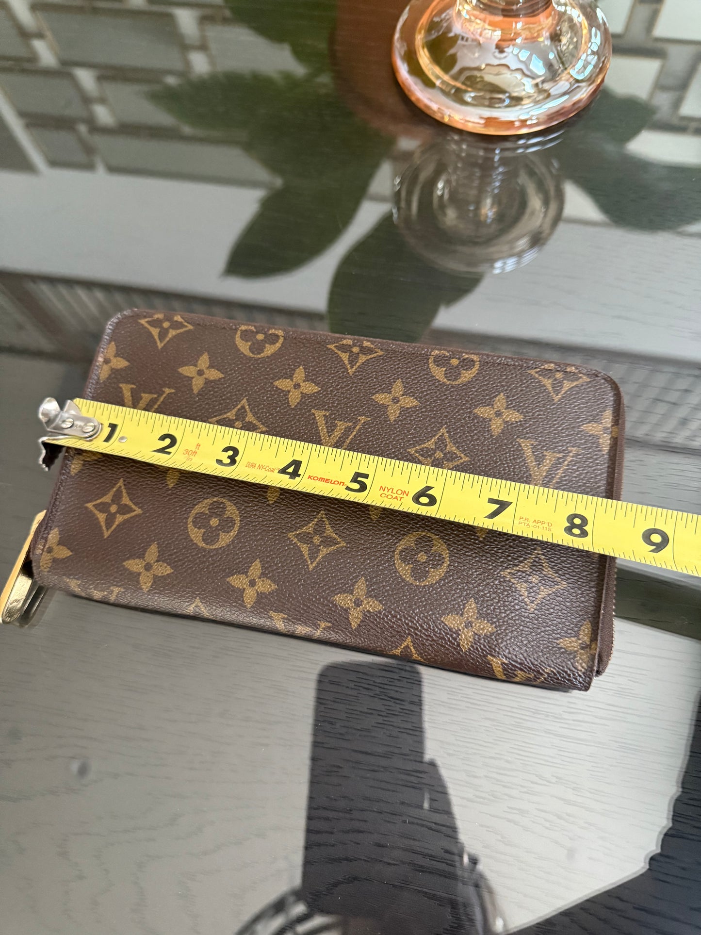 Monogram Zippy Wallet Organizer with box and Paper bag 🗓️ Year: 2017
