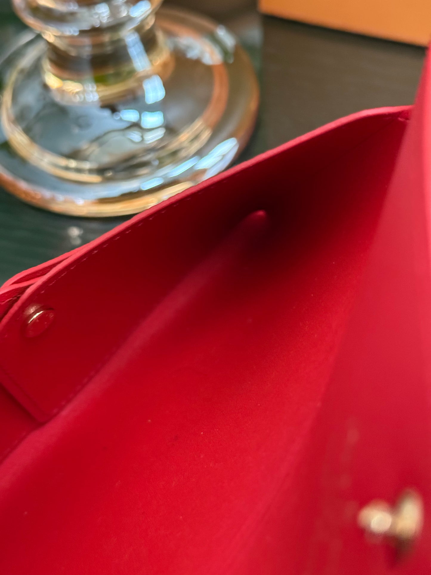 Kirigami Pouch Medium- Microchip