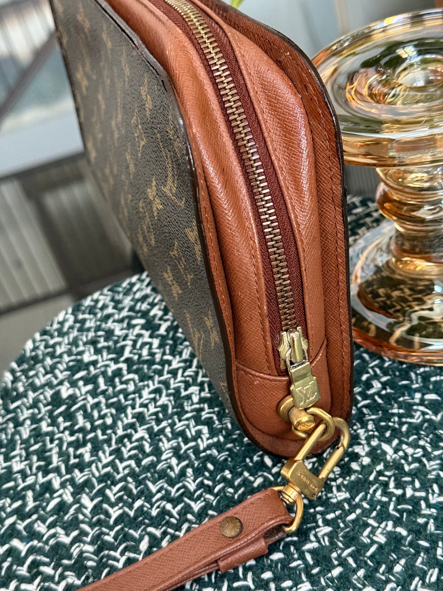 Orsay Clutch ๐๏ธ Year: 1997