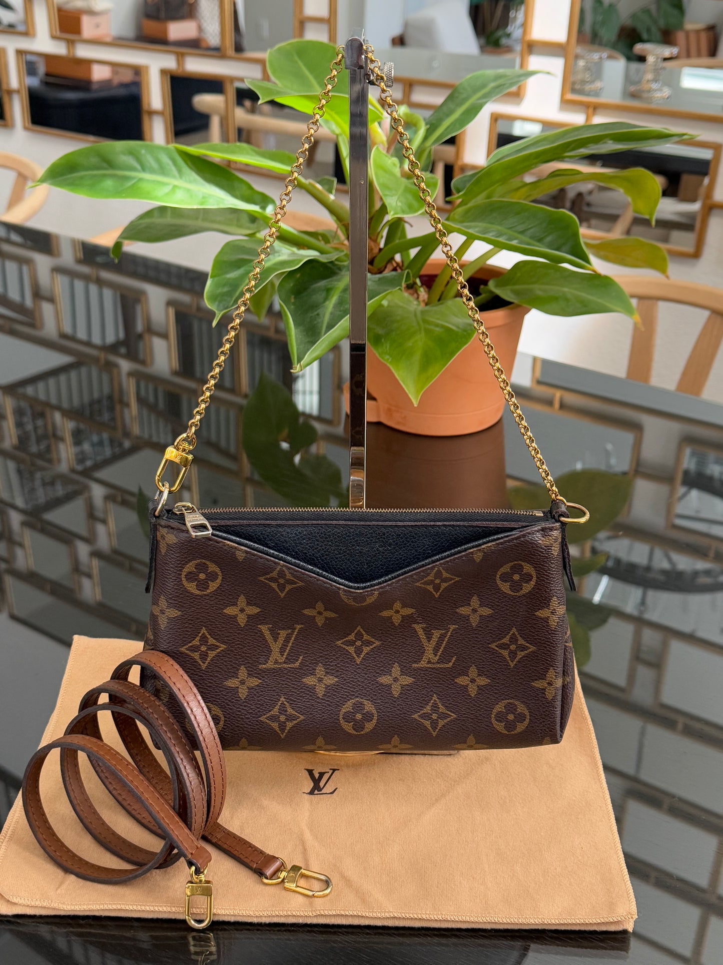 Pallas Clutch w/ Box , Receipt, Dustbag and Paper bag -Year: 2015