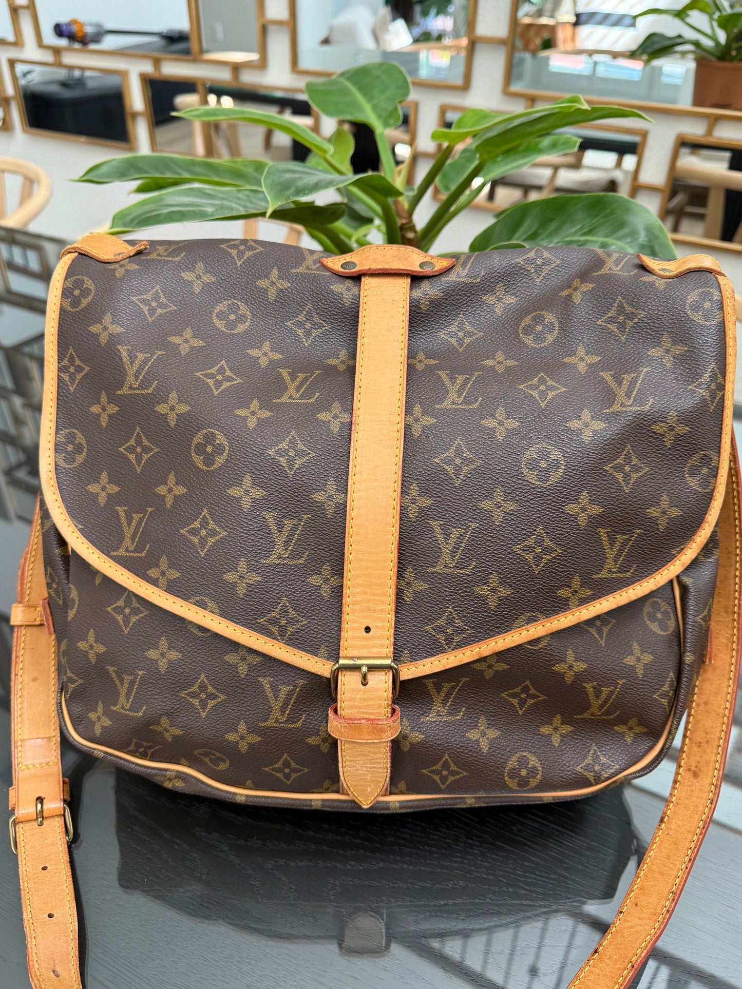 Saumur 35 Crossbody -๐๏ธ Year: 1992